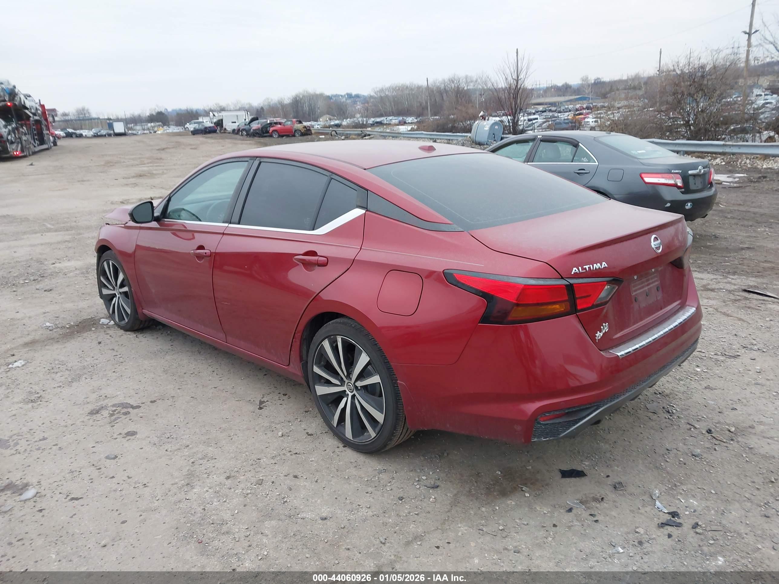 NISSAN ALTIMA image 3