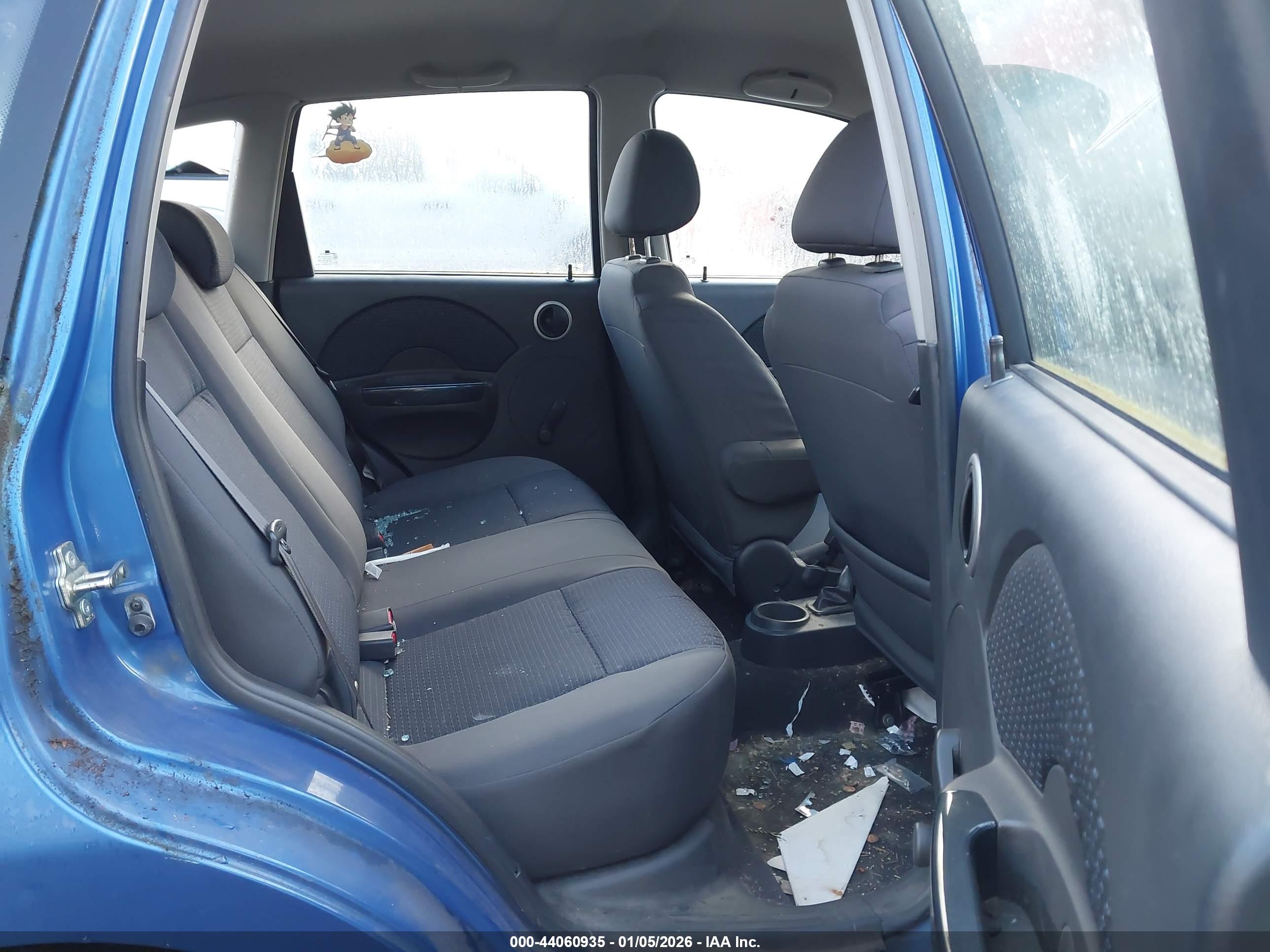 CHEVROLET AVEO image 8