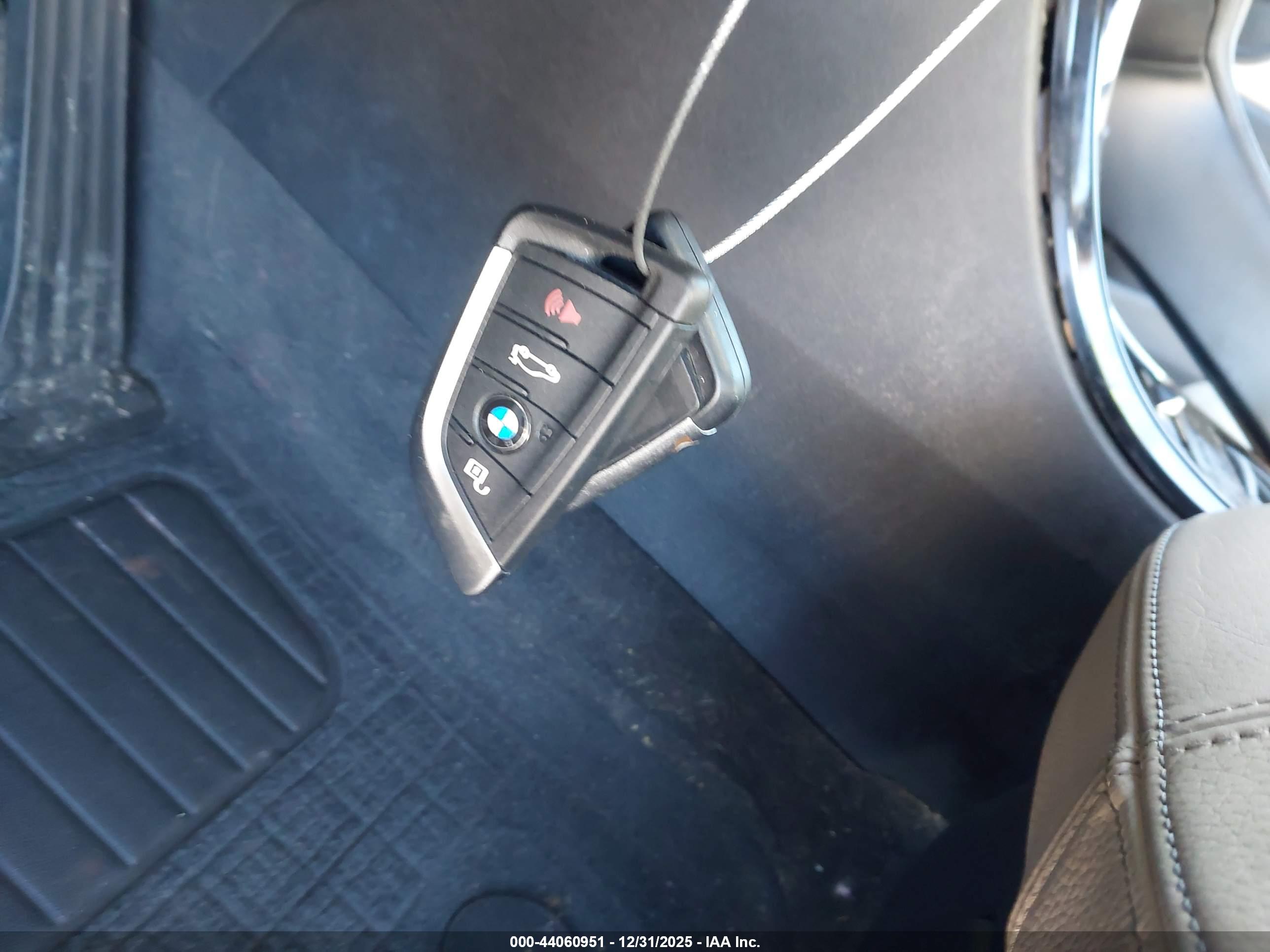 BMW X1 image 11