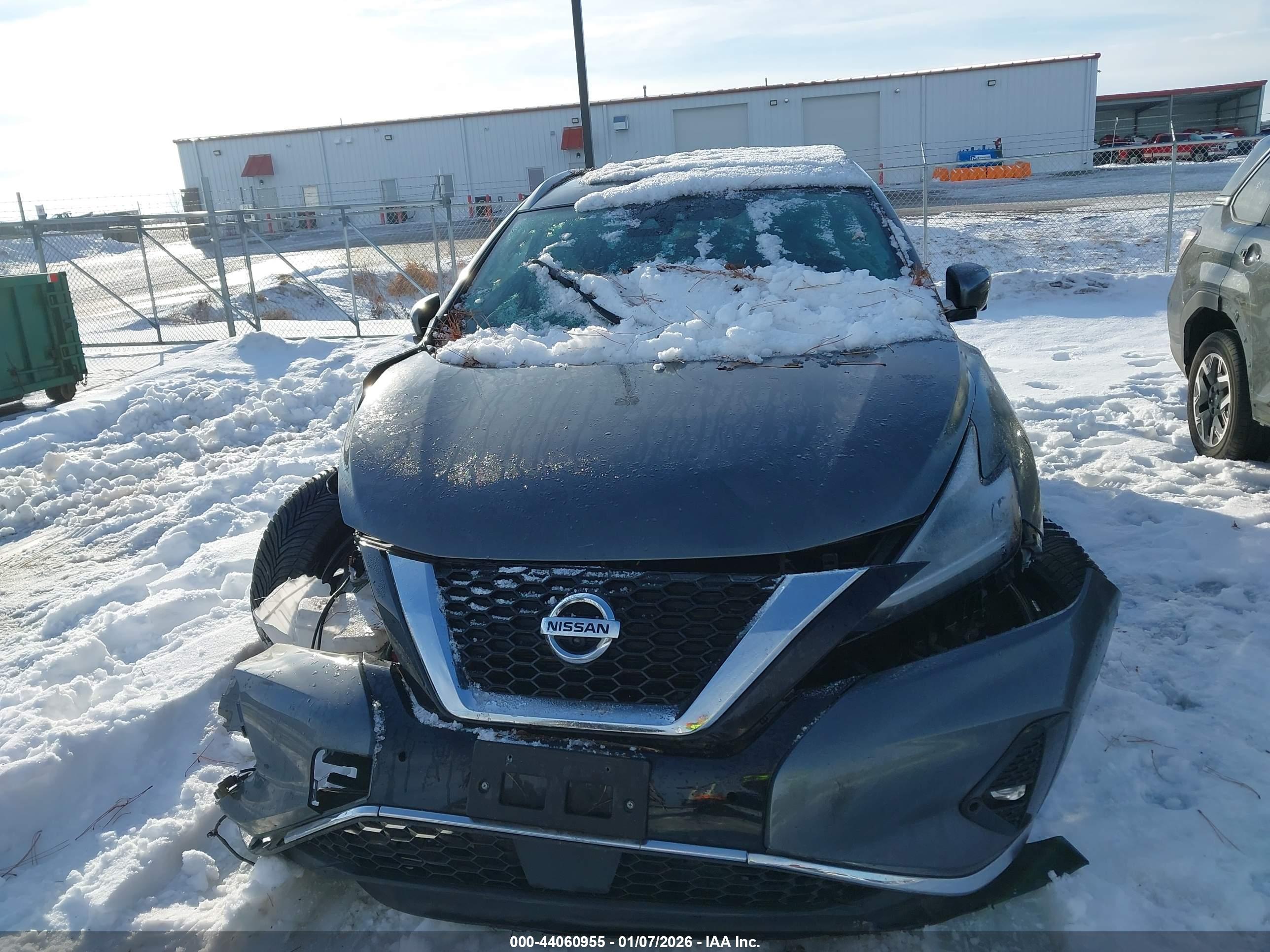 NISSAN MURANO image 6
