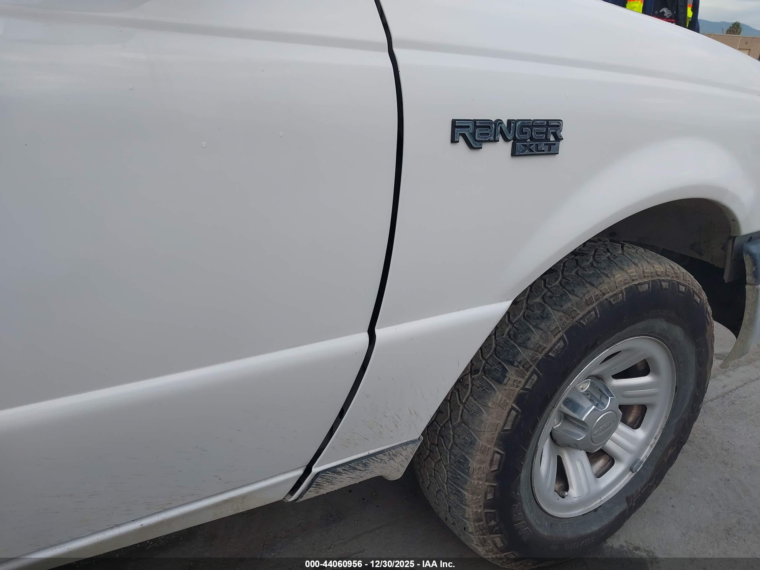 FORD RANGER image 6