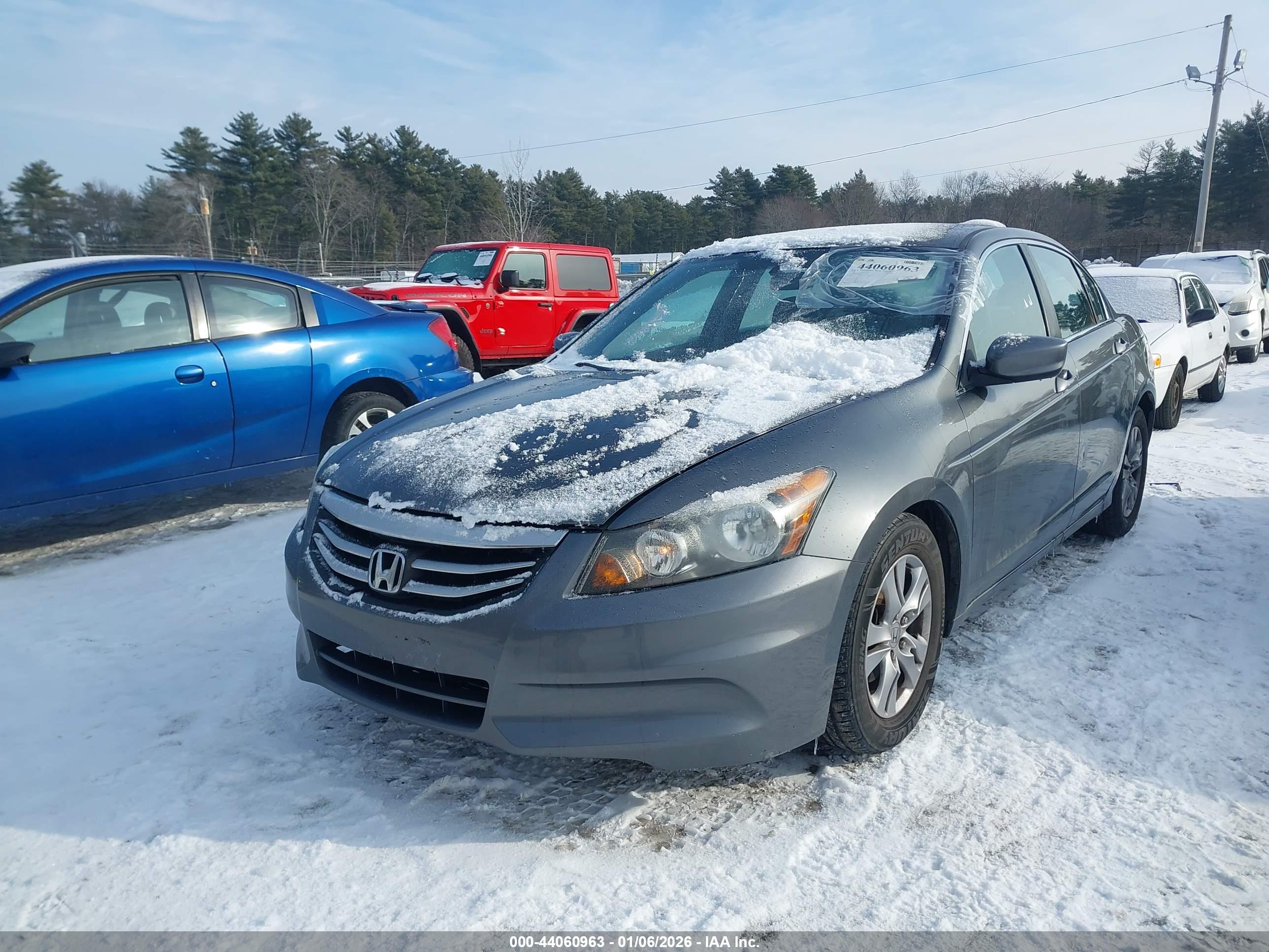 HONDA ACCORD image 2