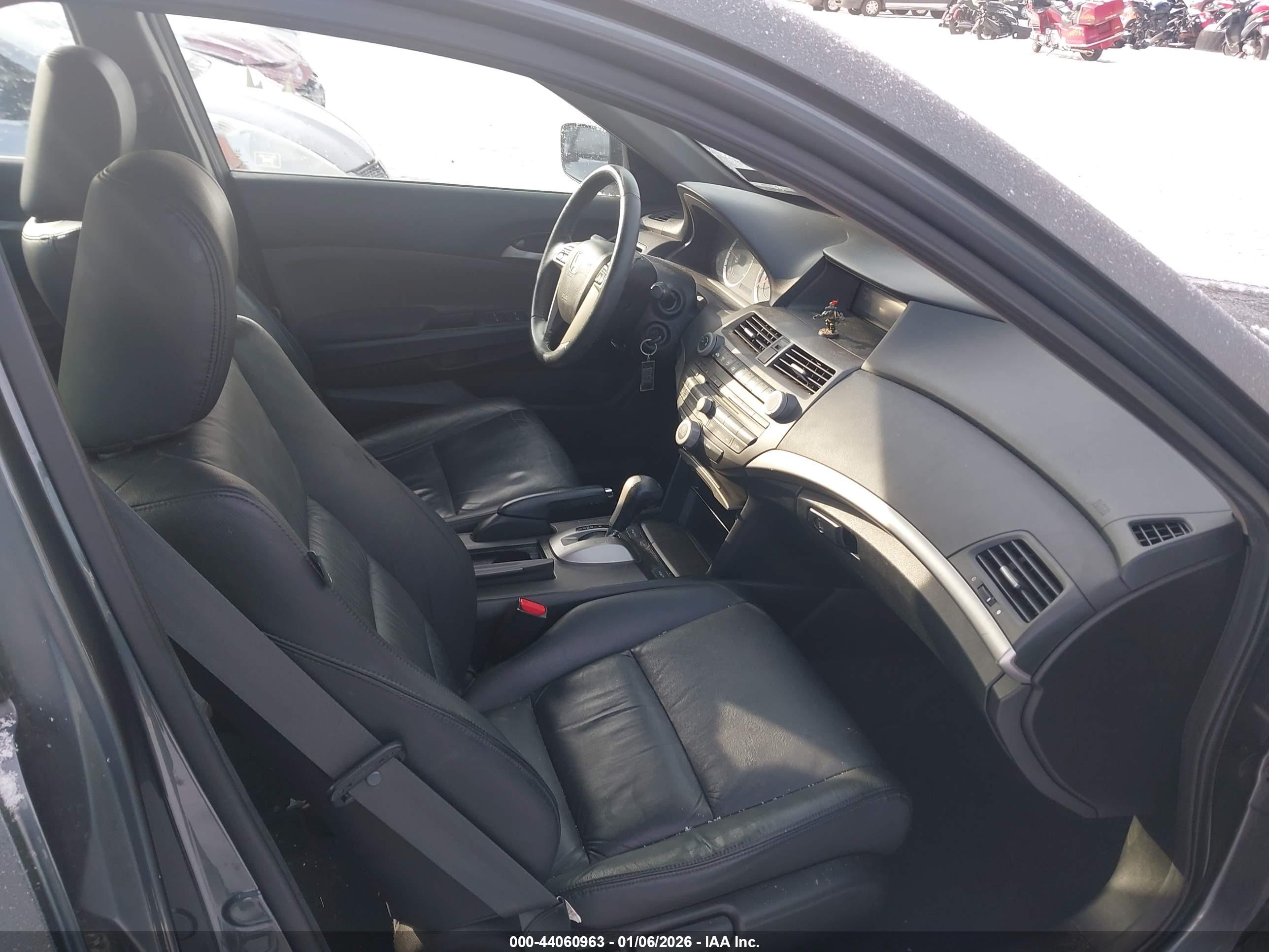 HONDA ACCORD image 5
