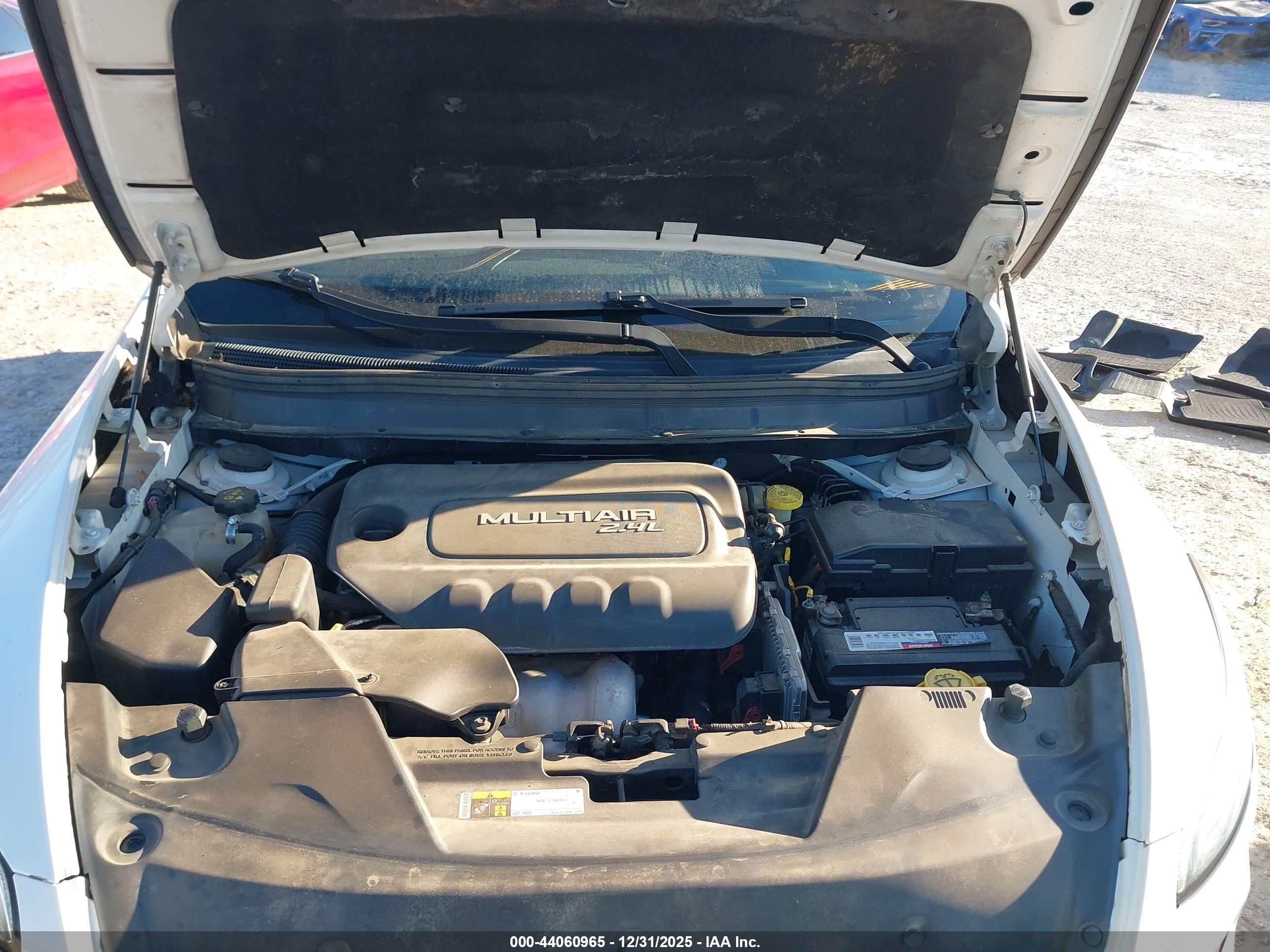 JEEP CHEROKEE image 10
