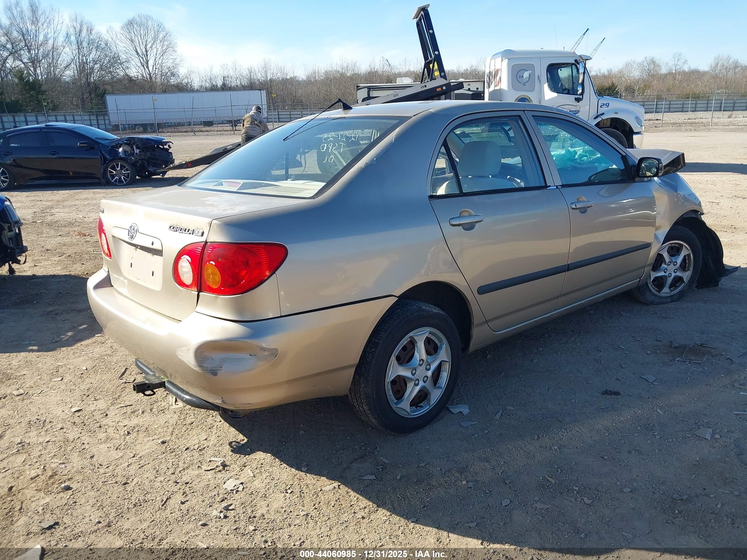 TOYOTA COROLLA image 4
