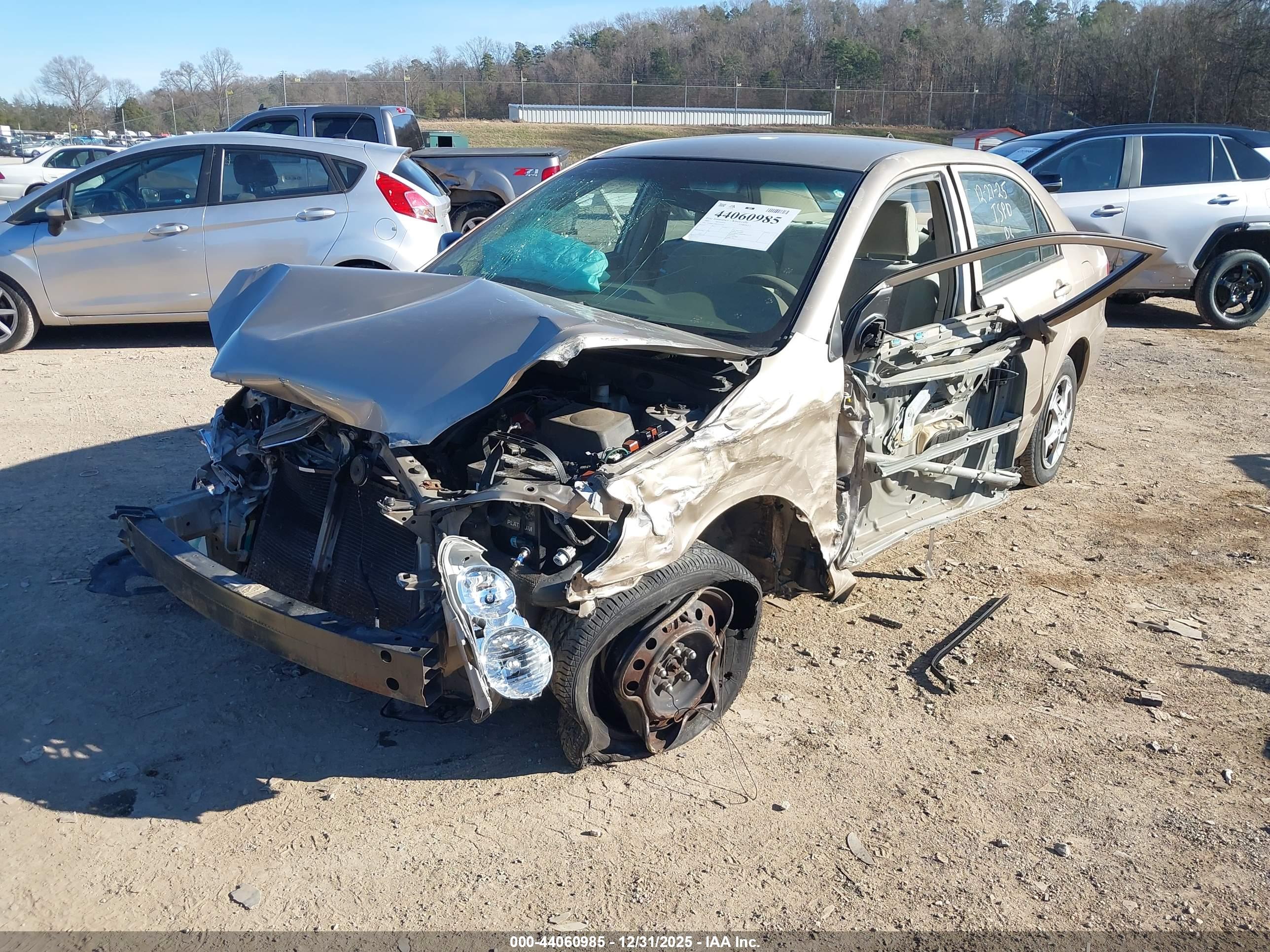 TOYOTA COROLLA image 6
