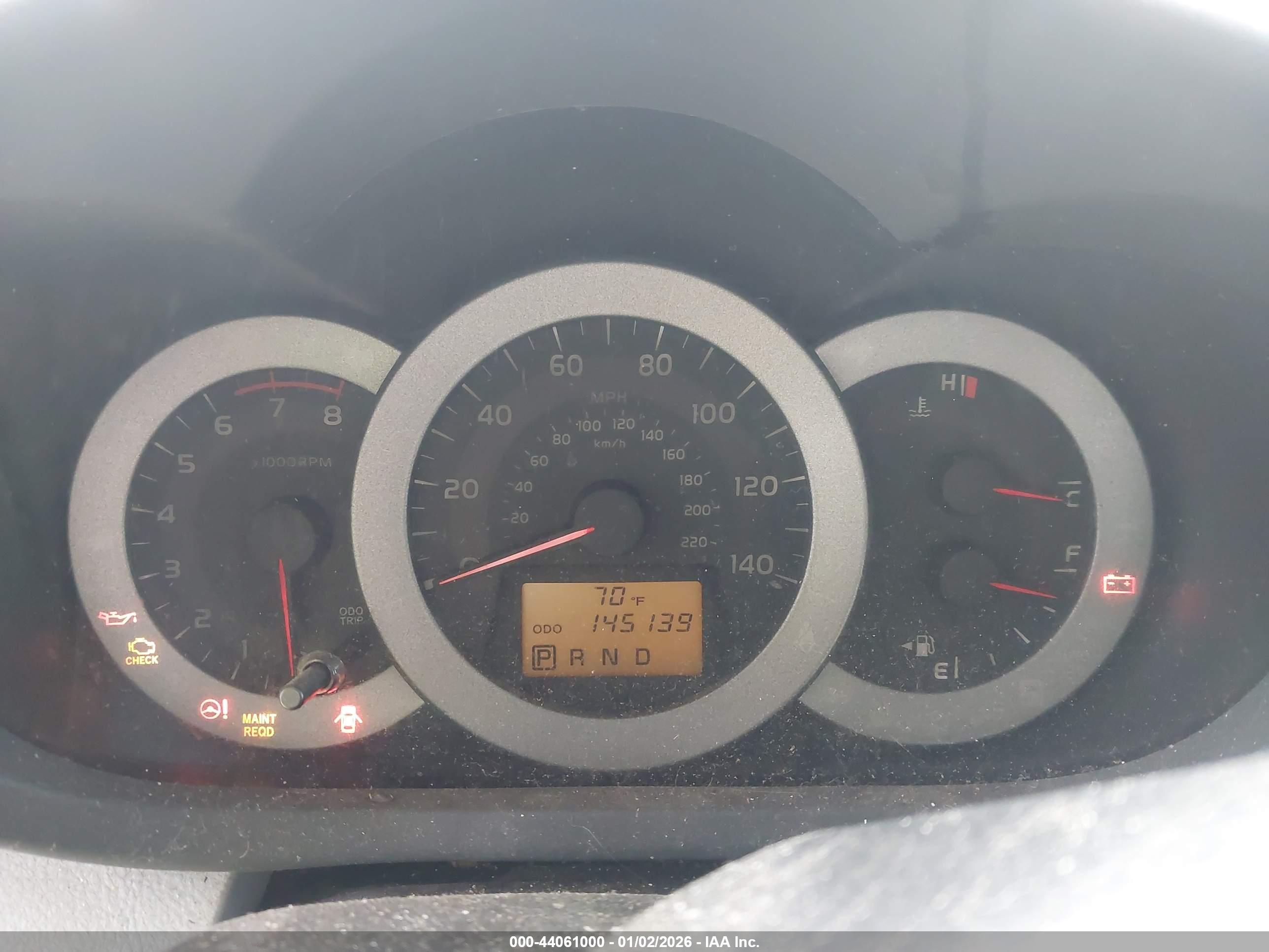TOYOTA RAV4 image 7