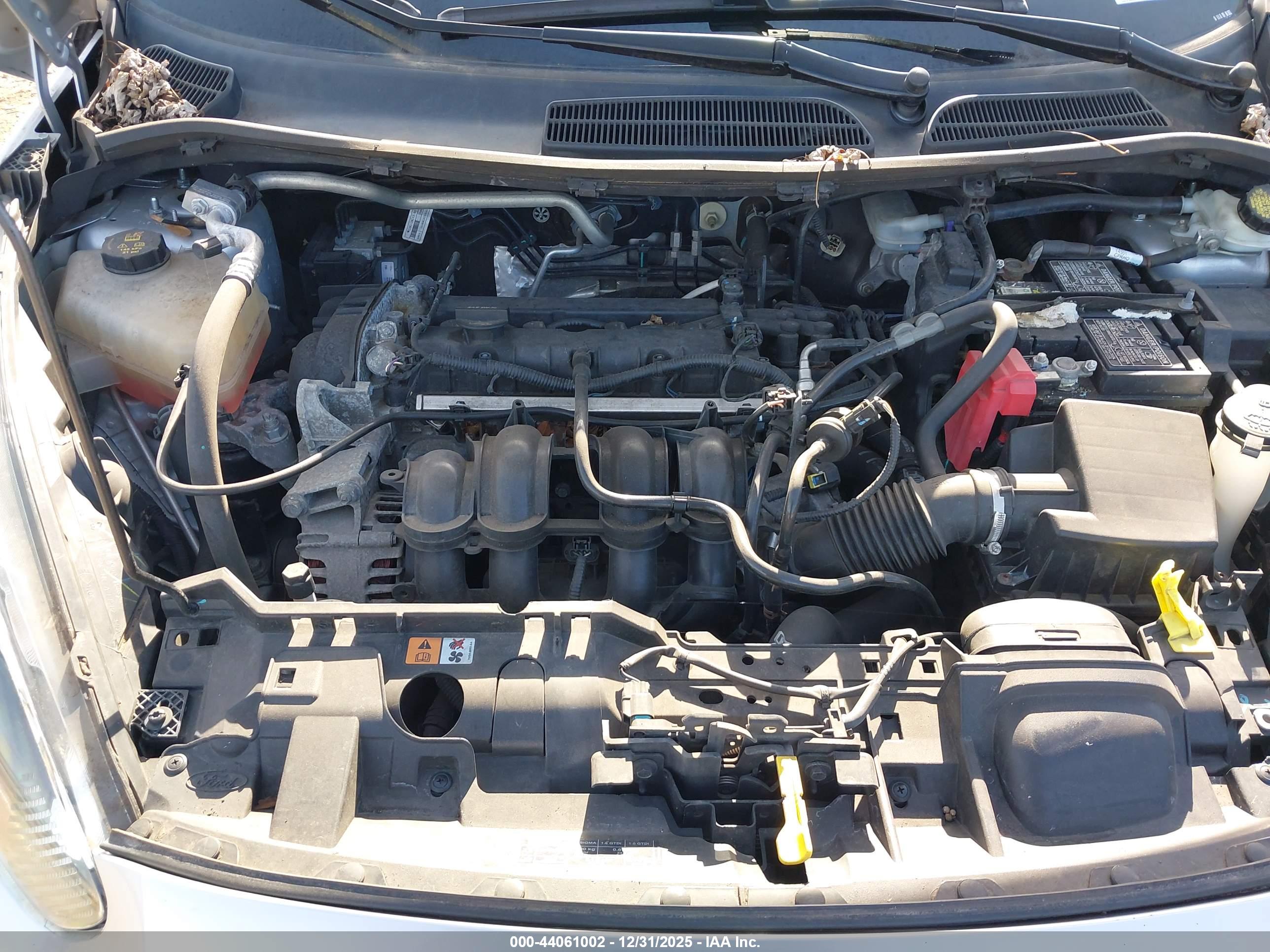 FORD FIESTA image 10