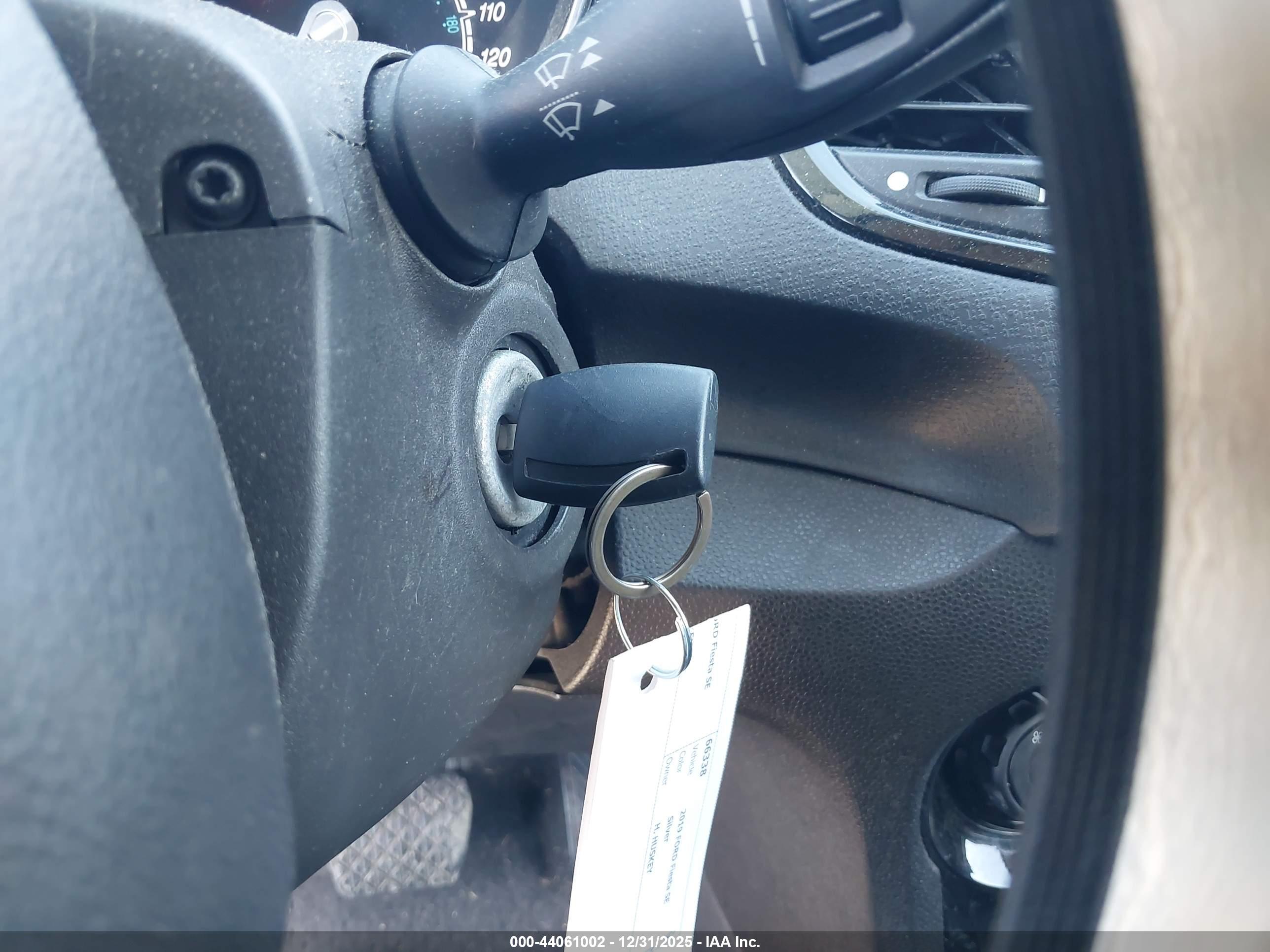 FORD FIESTA image 11