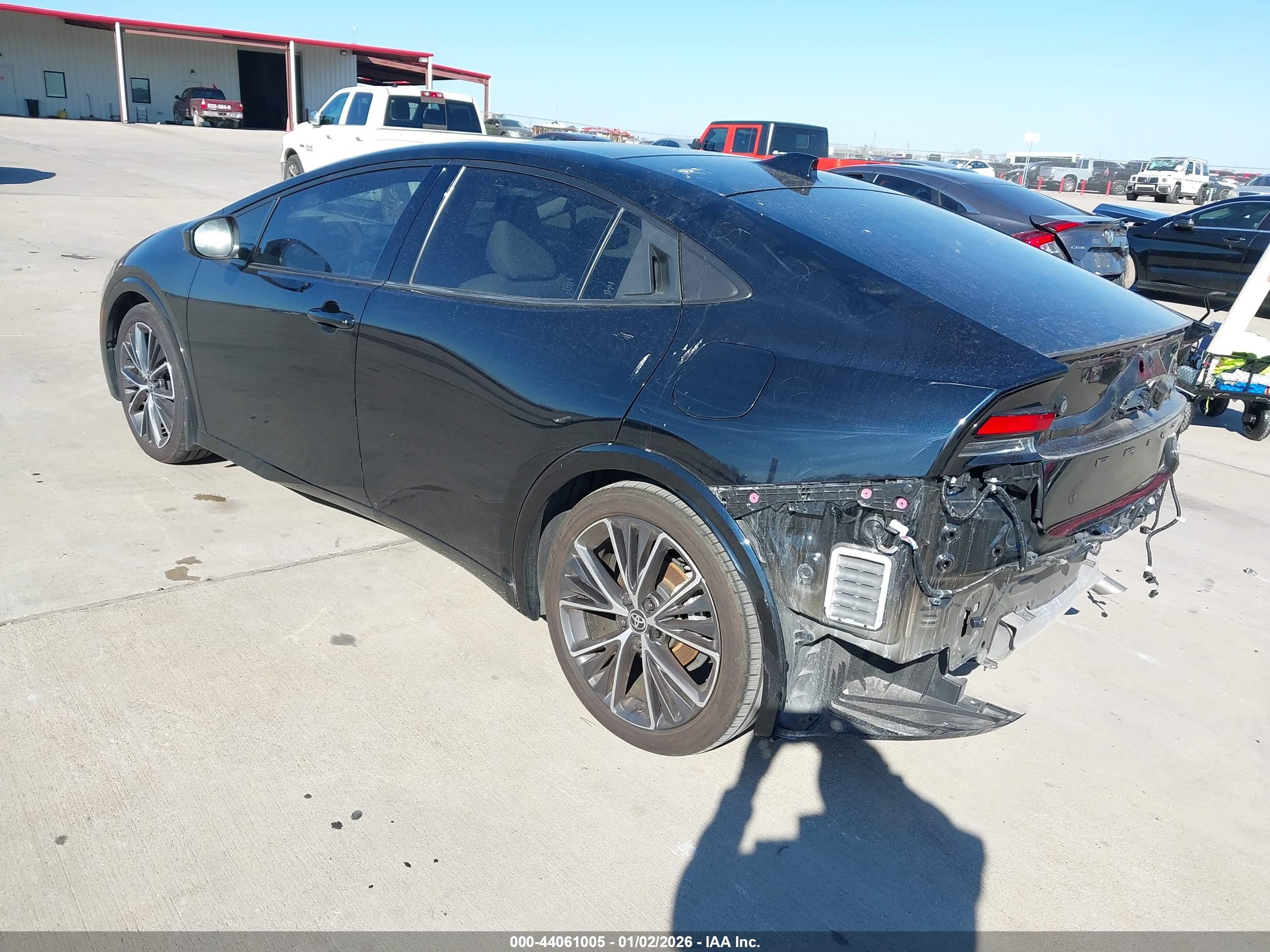TOYOTA PRIUS image 3