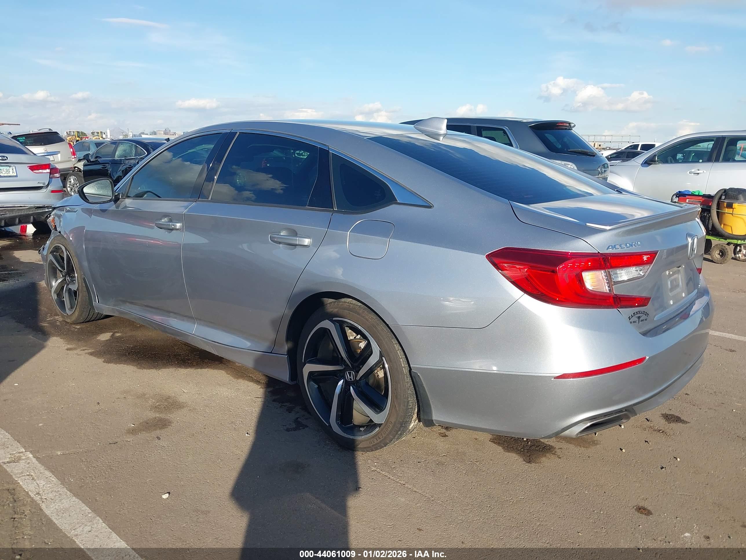 HONDA ACCORD image 3