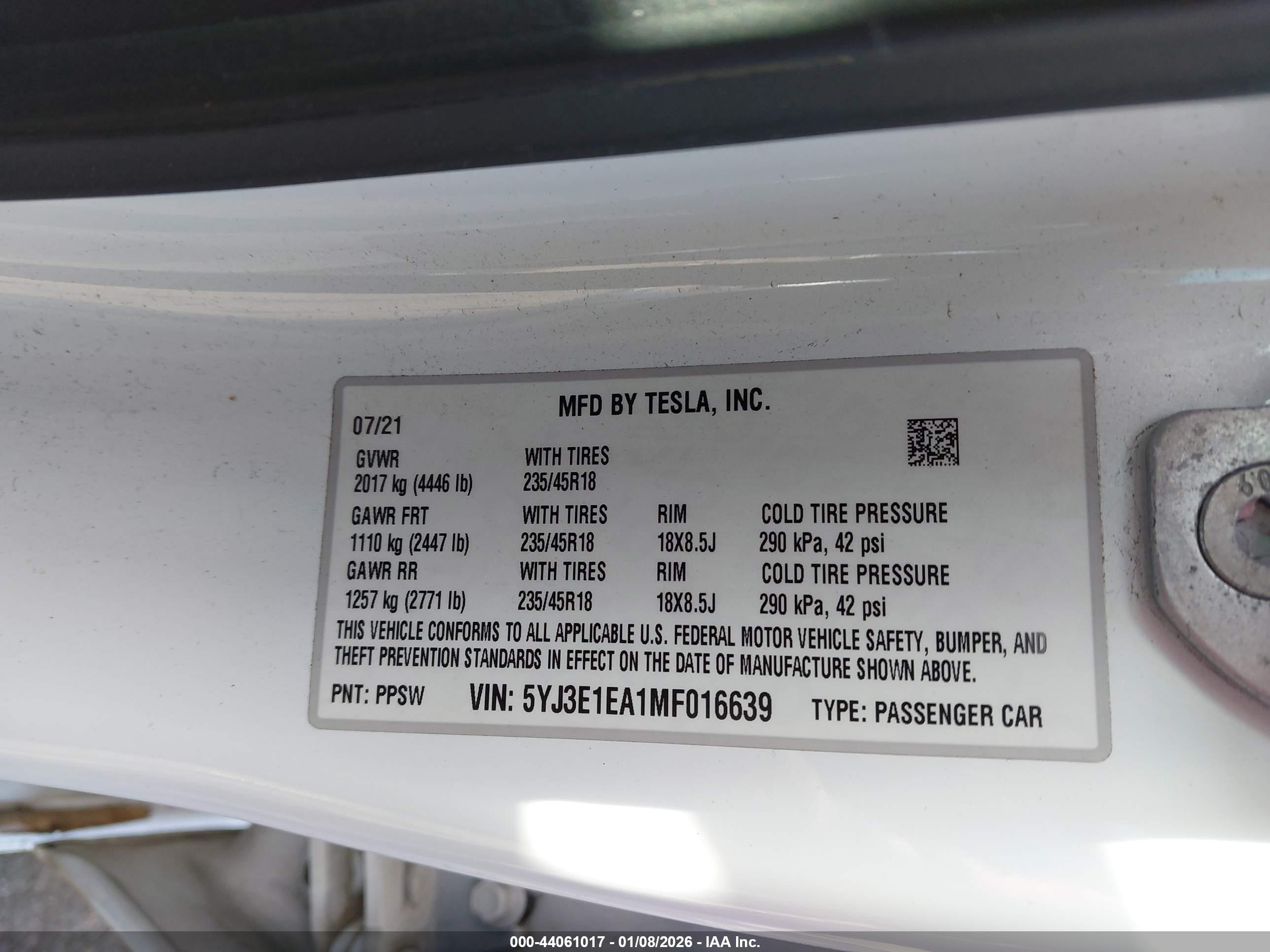 TESLA MODEL image 9