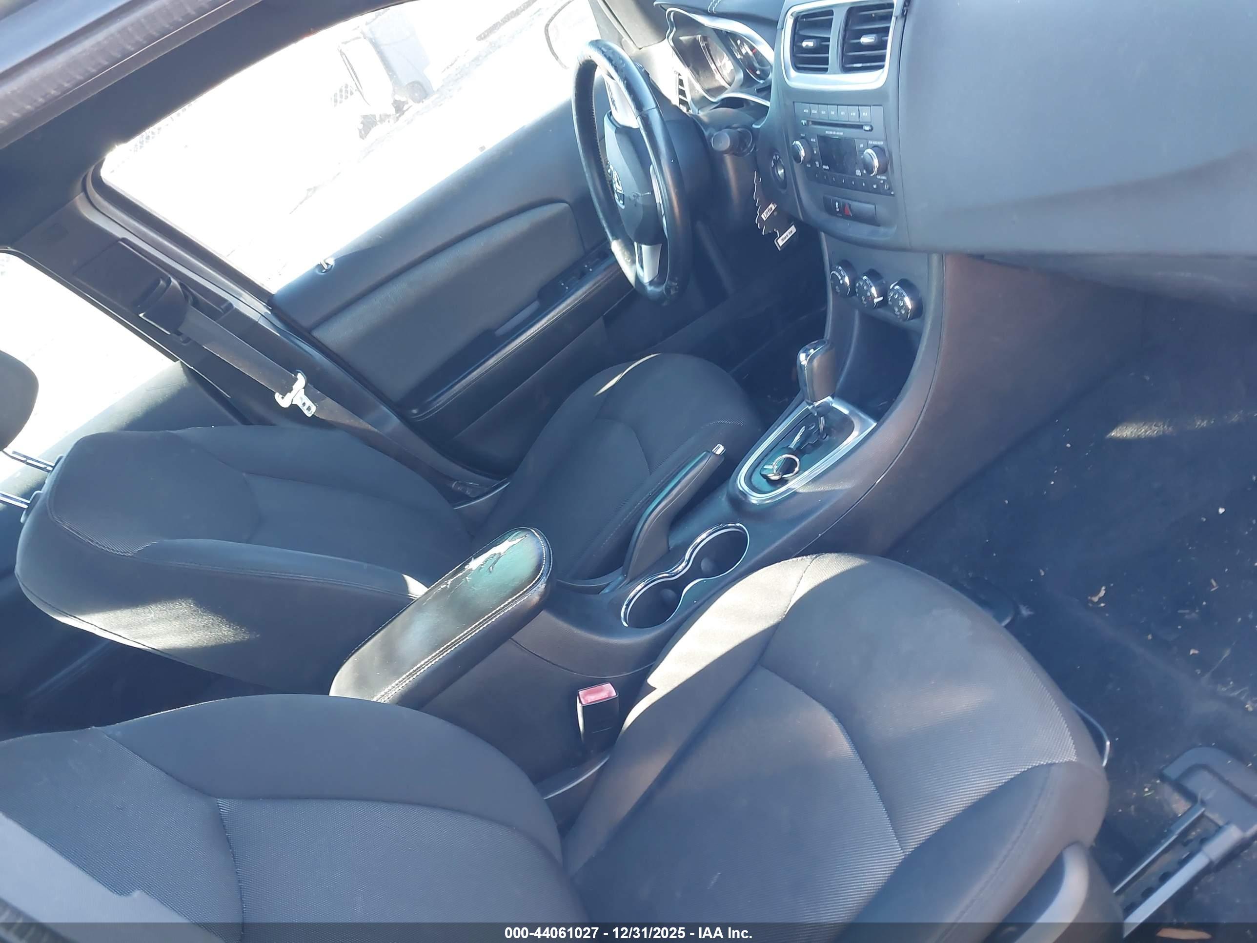 DODGE AVENGER image 5