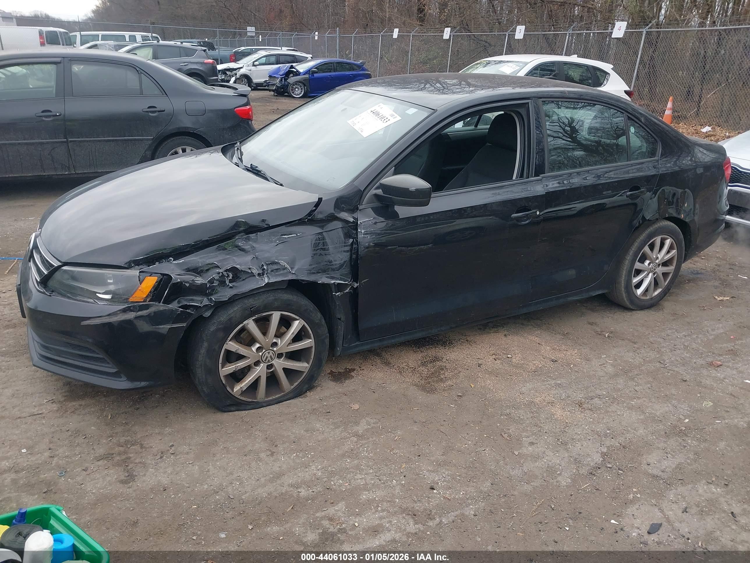 VOLKSWAGEN JETTA image 2