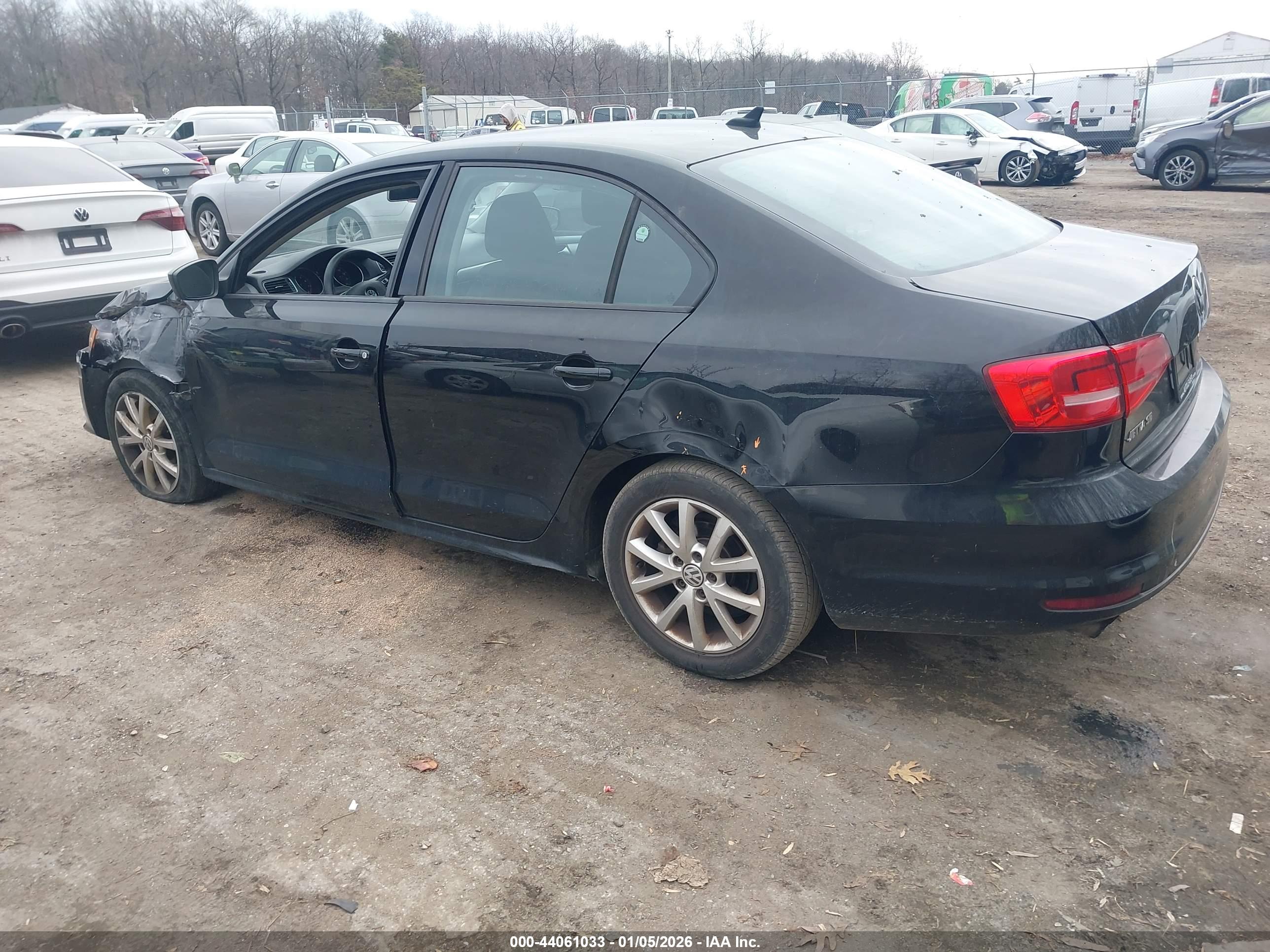 VOLKSWAGEN JETTA image 3