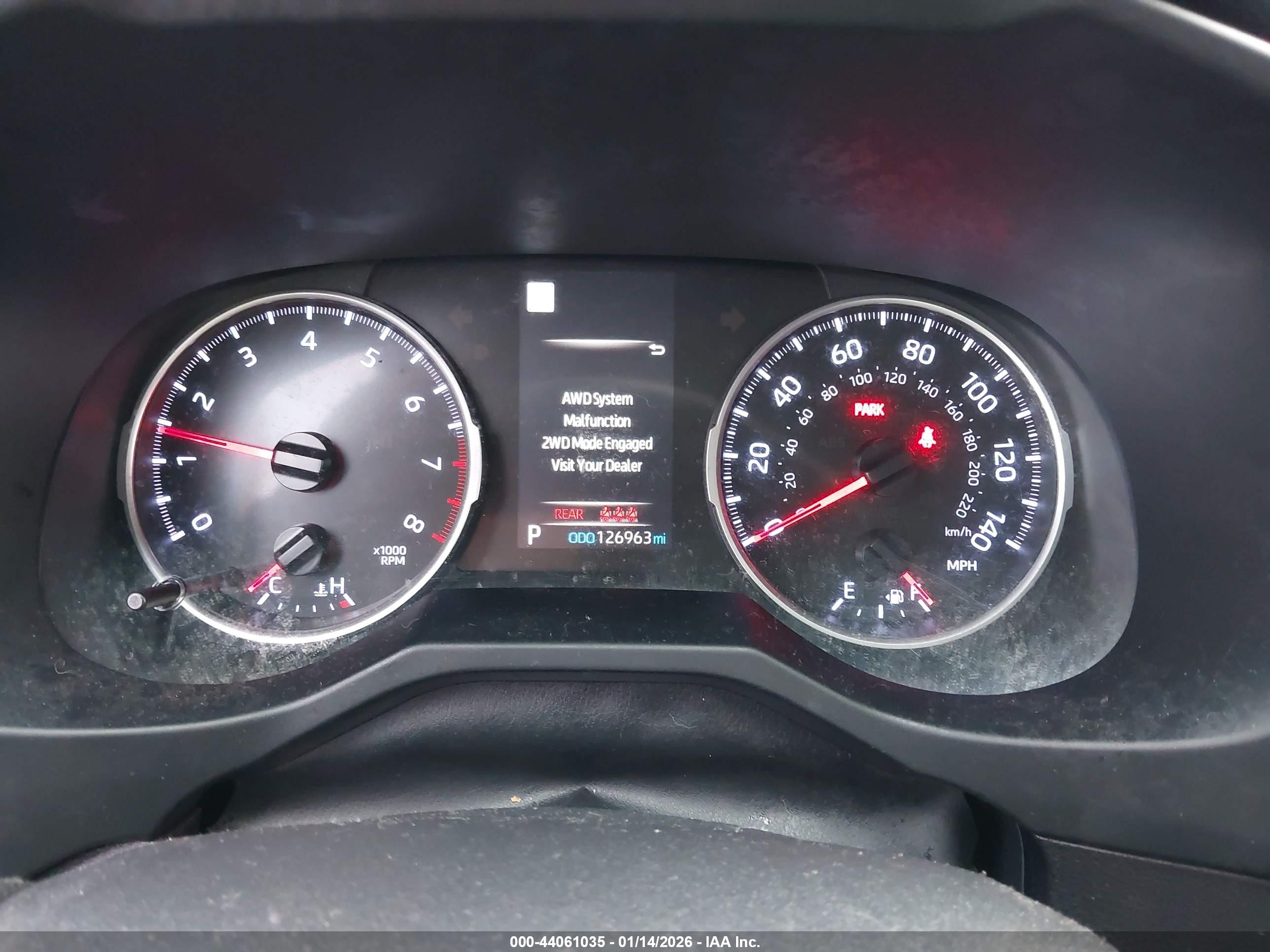 TOYOTA RAV4 image 7