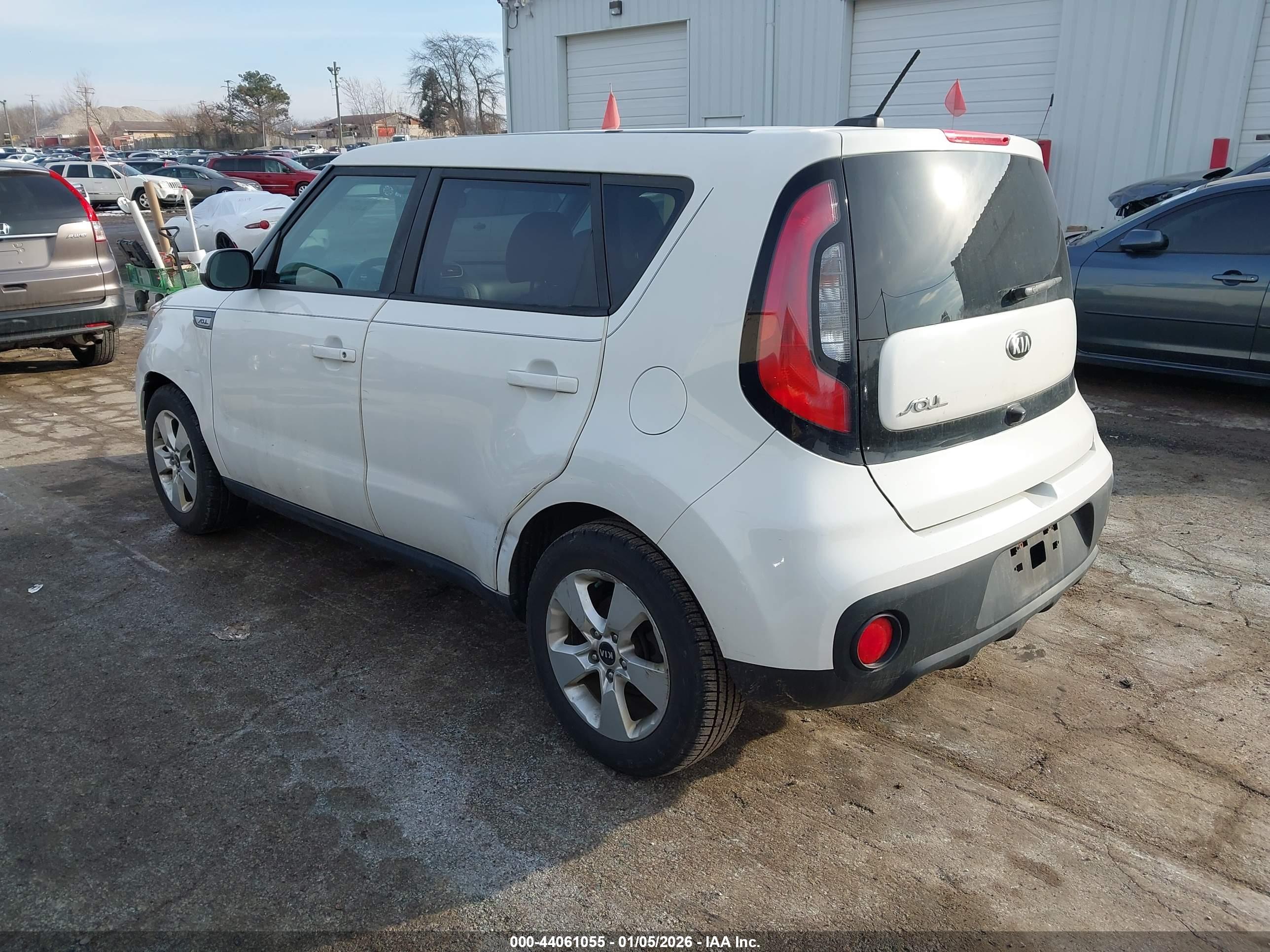 KIA SOUL image 3