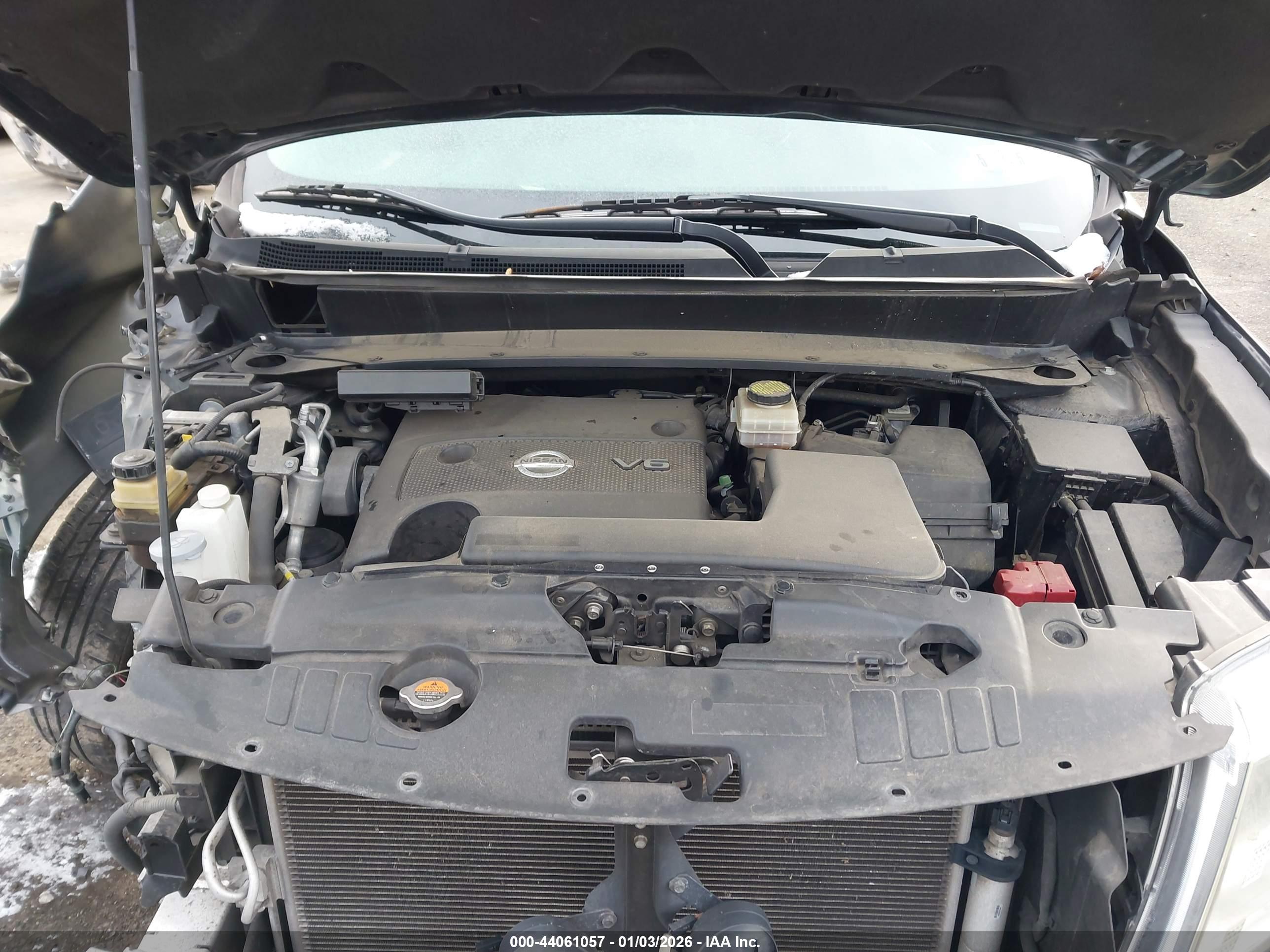 NISSAN PATHFINDER image 10