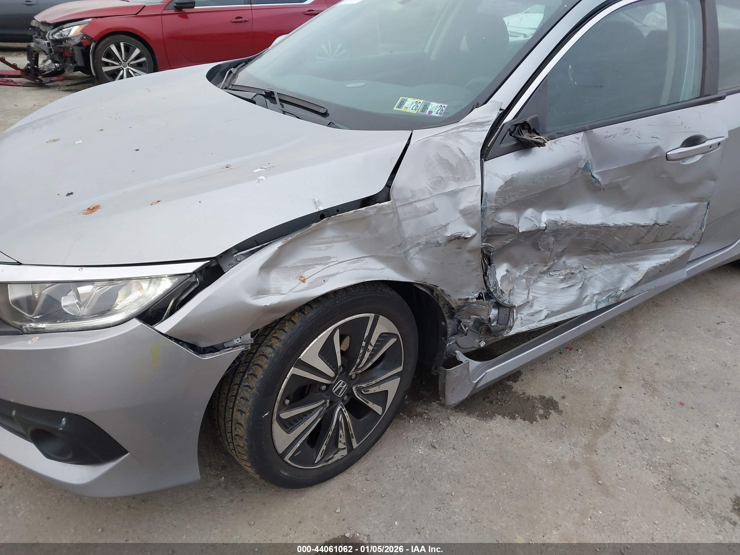 HONDA CIVIC image 6