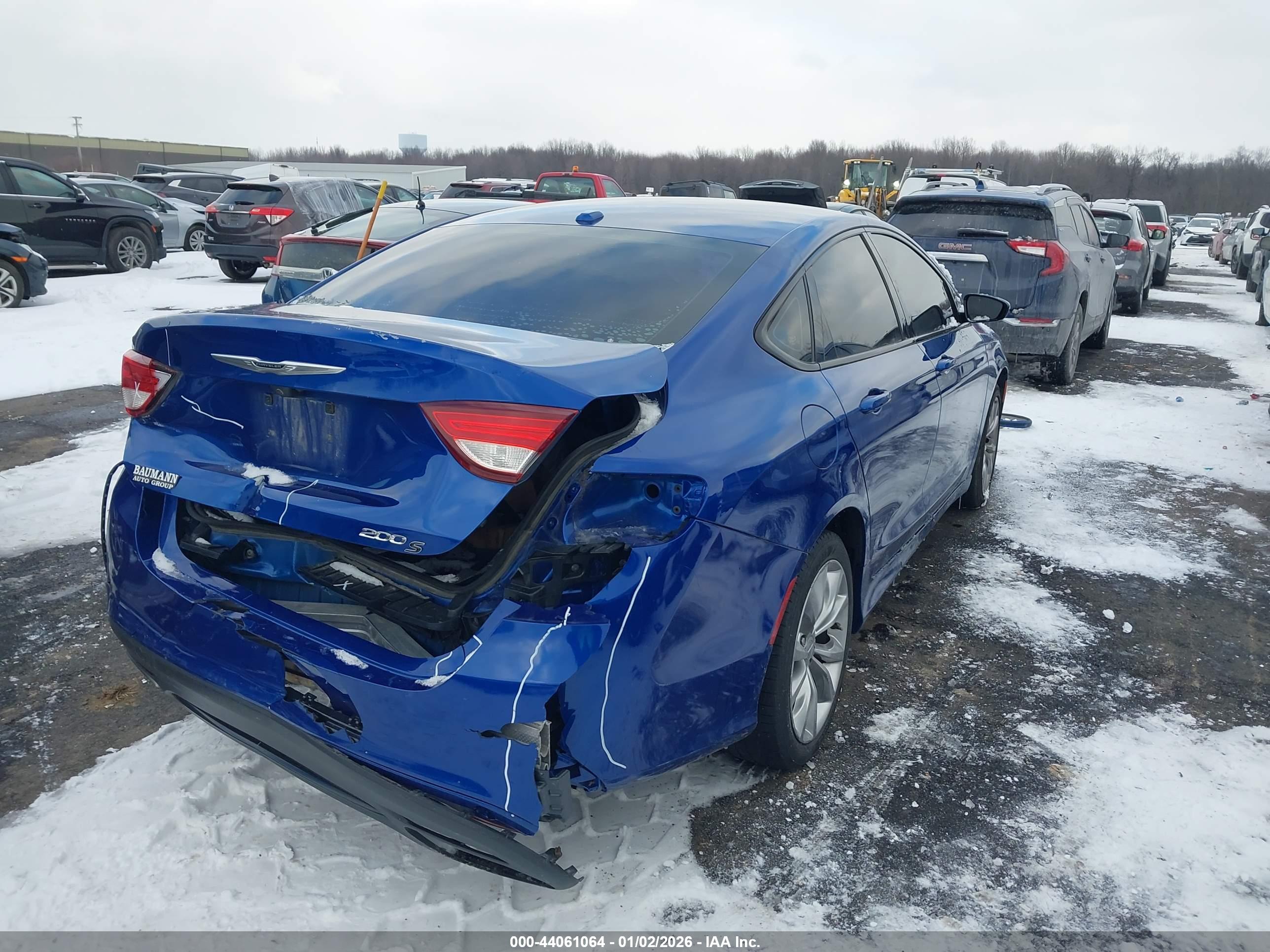 CHRYSLER 200 image 4