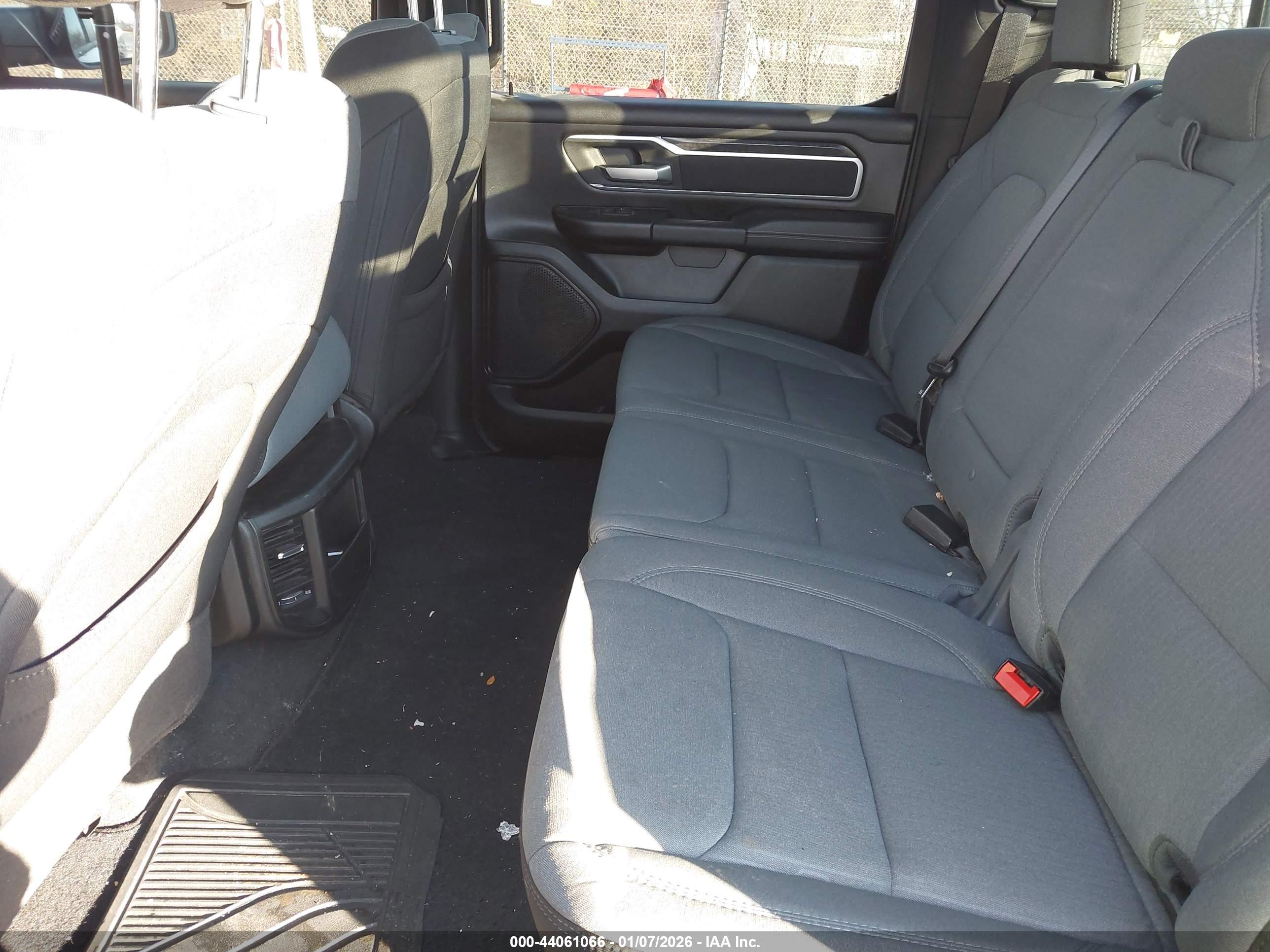 RAM 1500 image 8
