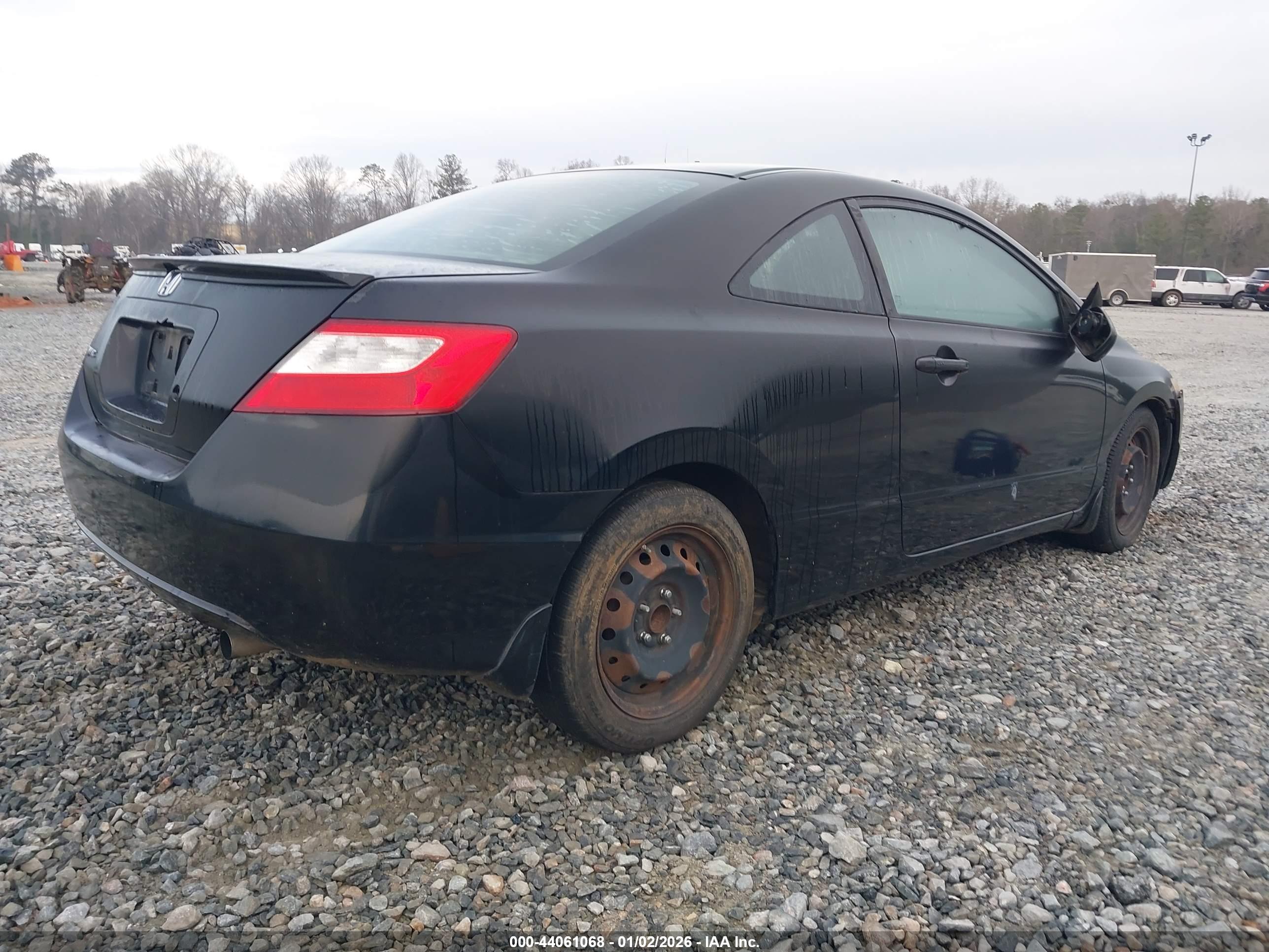 HONDA CIVIC image 4