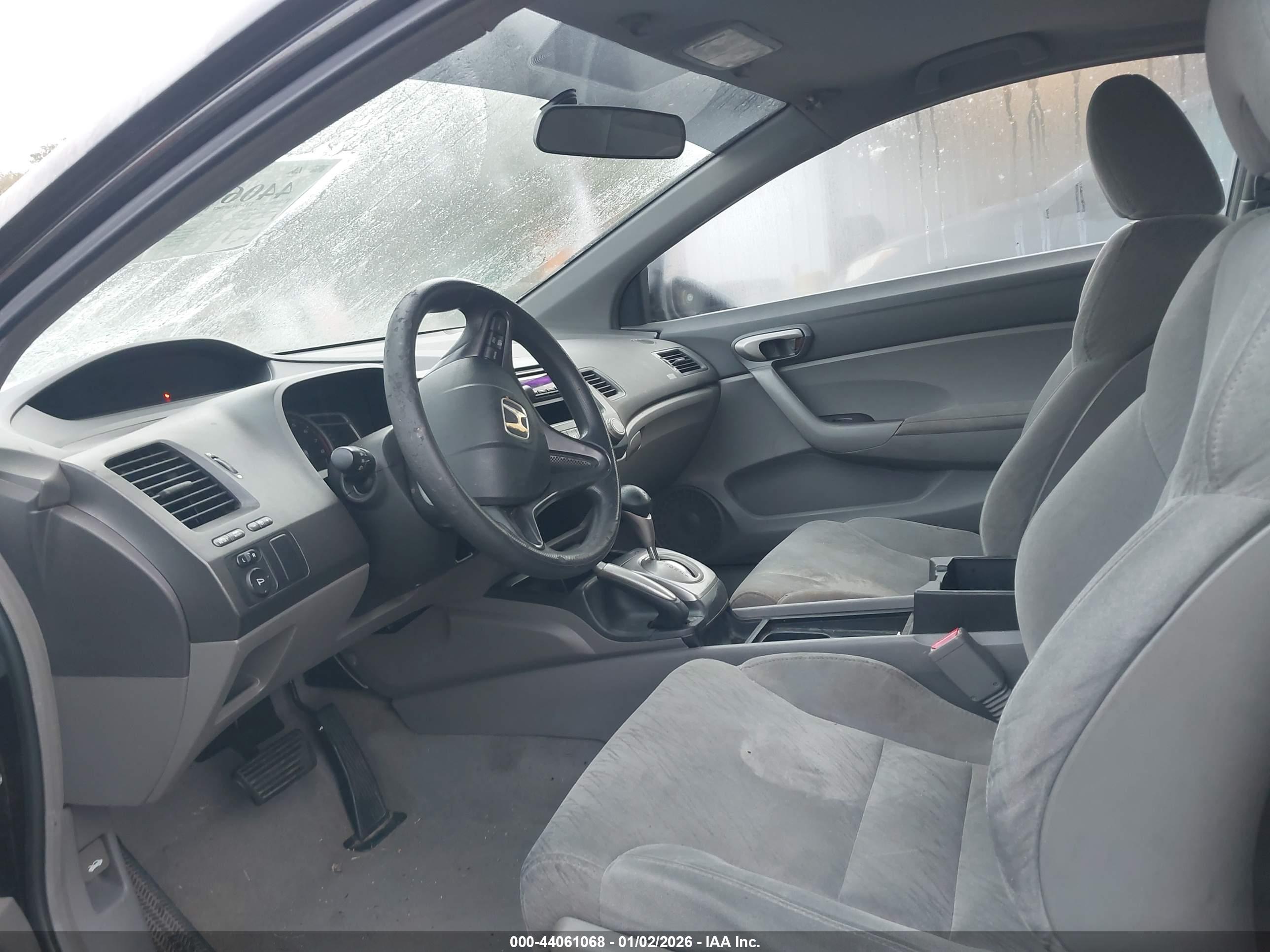 HONDA CIVIC image 5