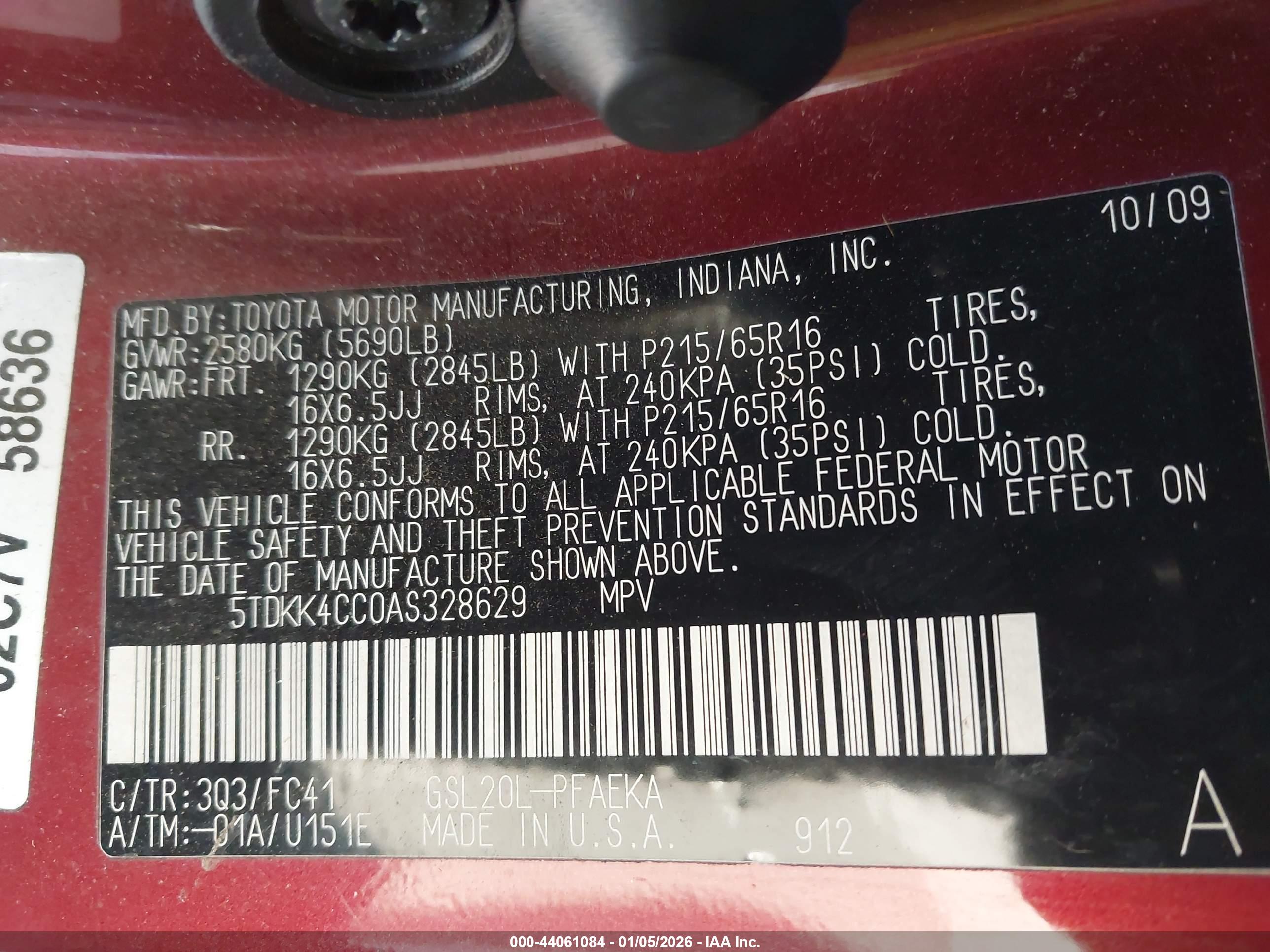 TOYOTA SIENNA image 9