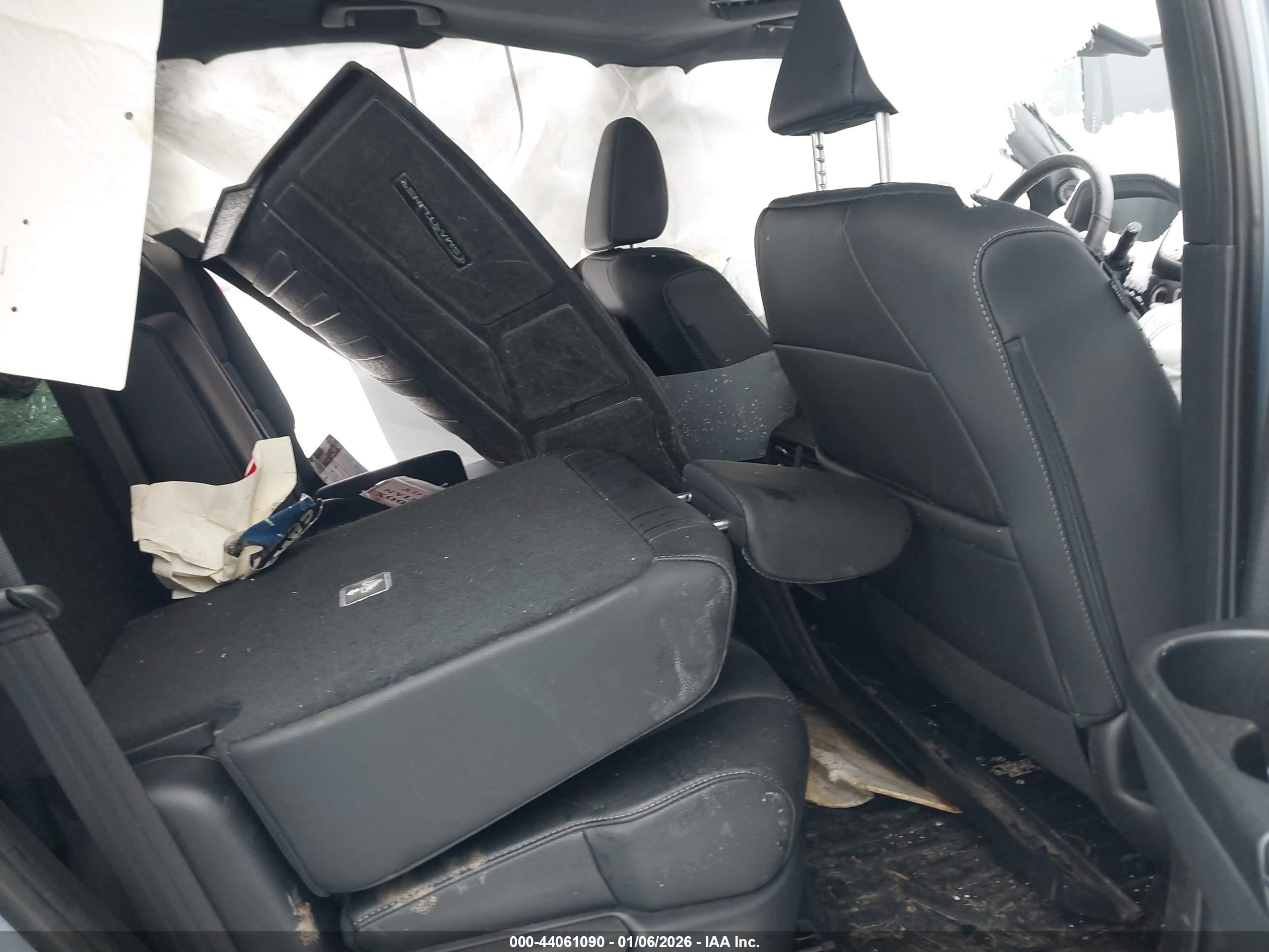 HONDA PASSPORT image 8
