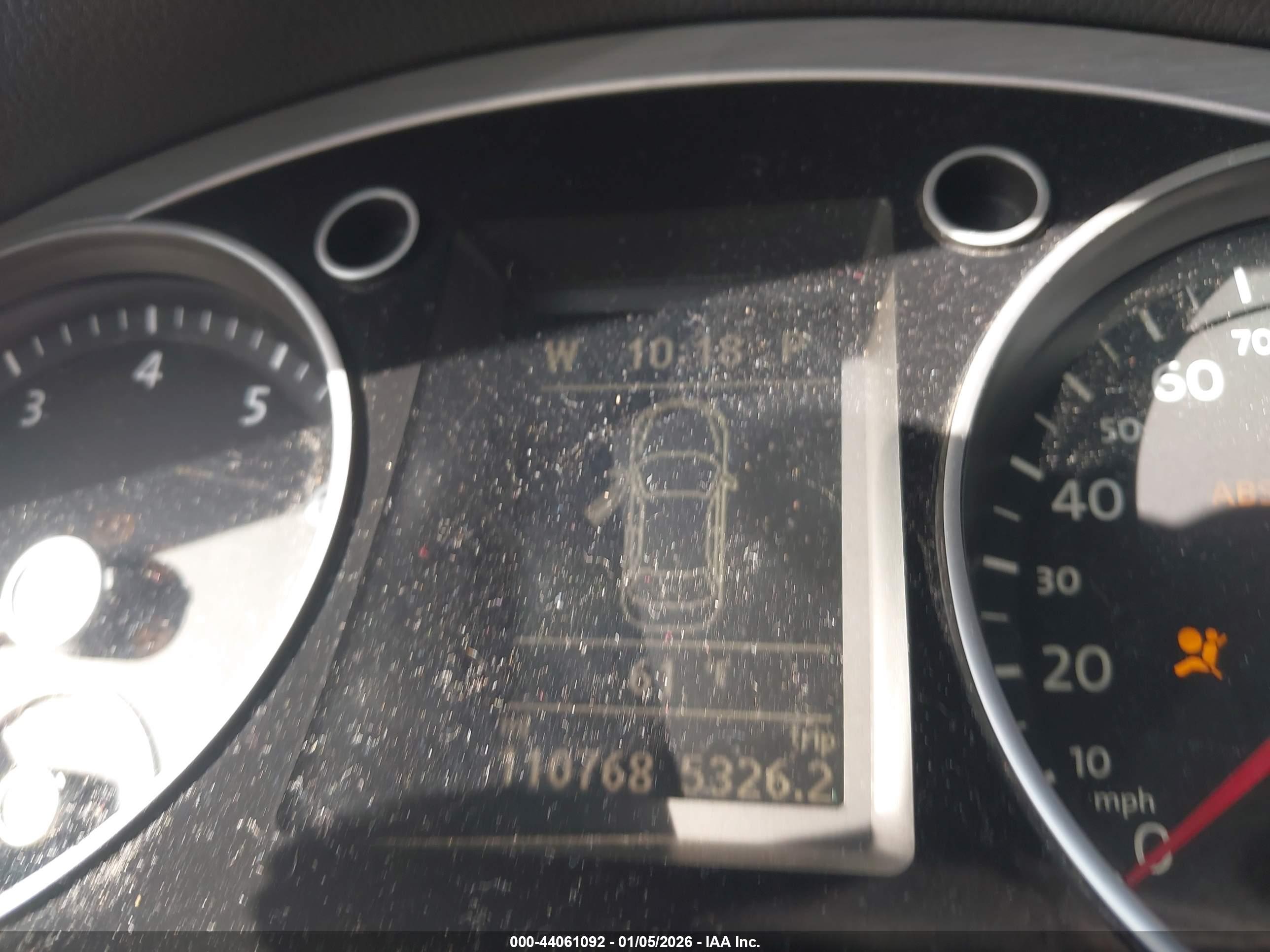 VOLKSWAGEN CC image 7