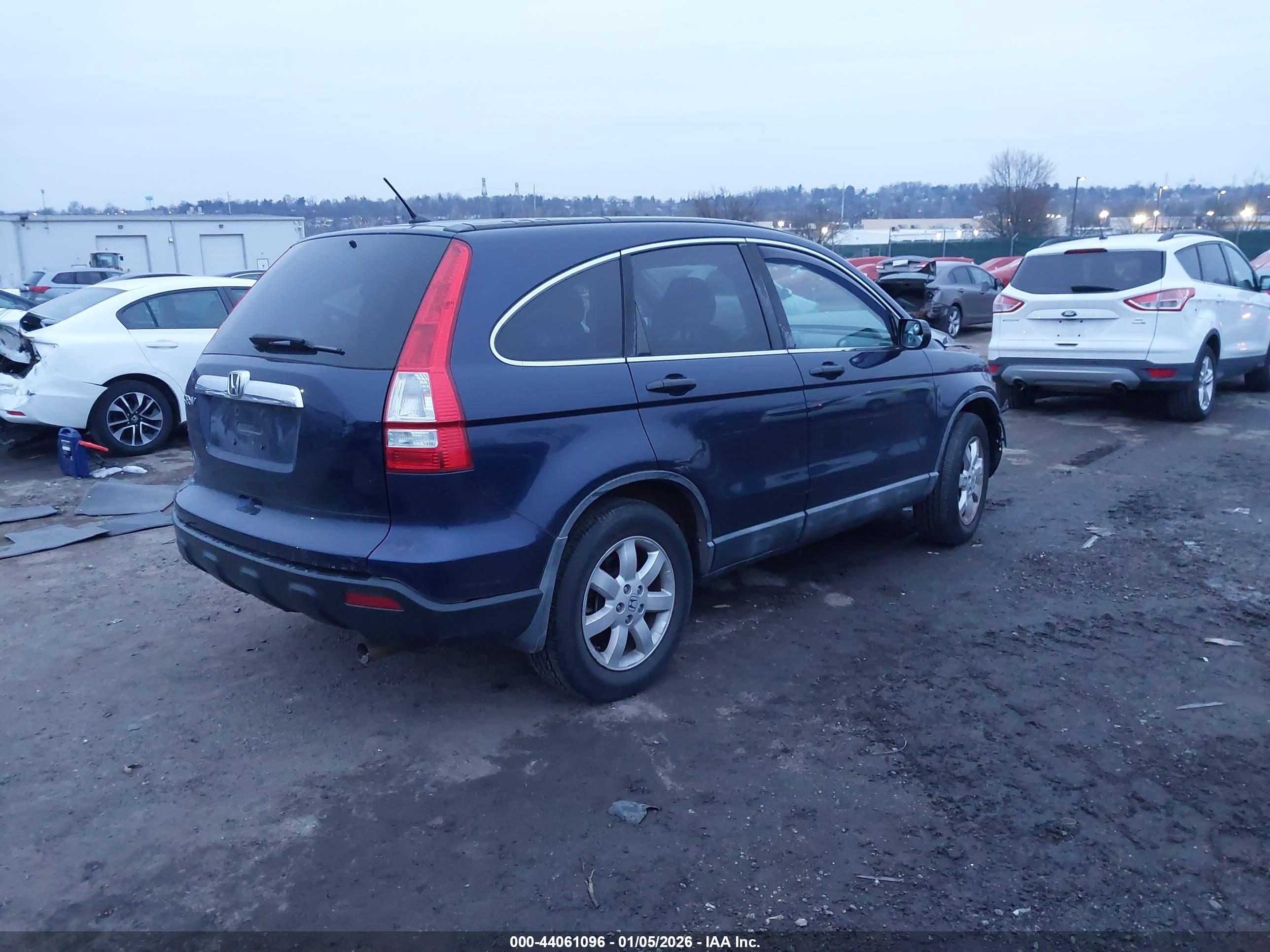 HONDA CR-V image 4