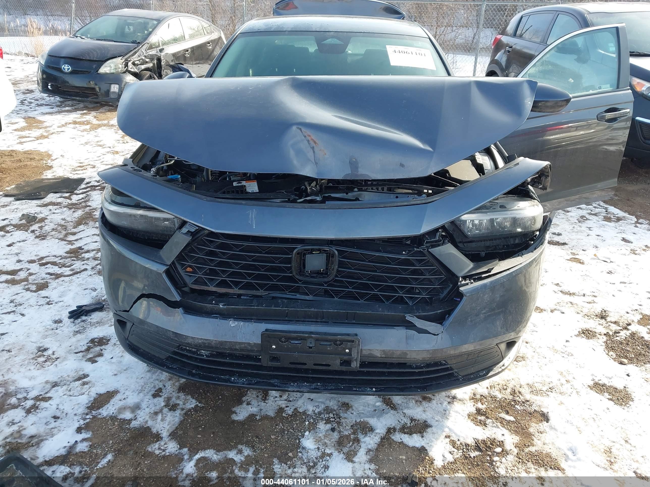 HONDA ACCORD image 6