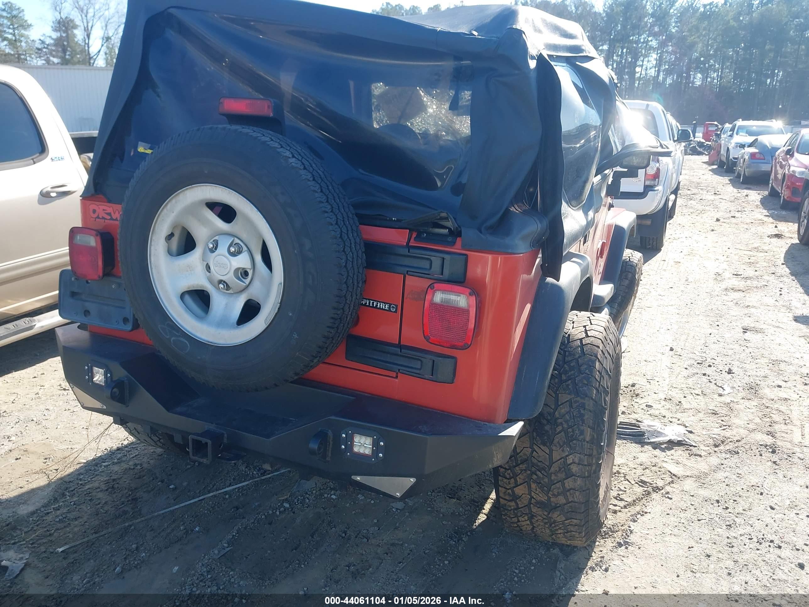 JEEP WRANGLER image 4