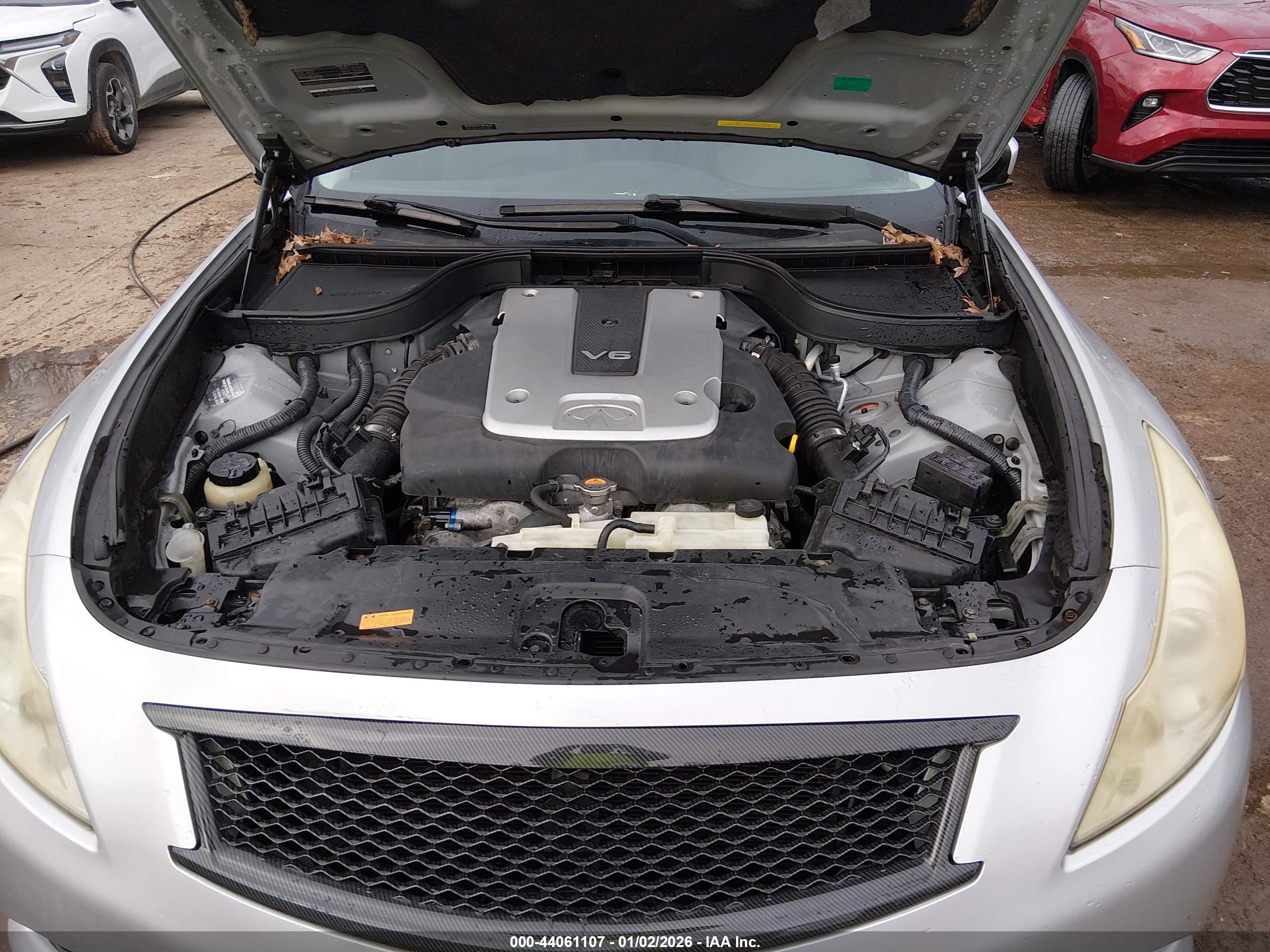 INFINITI G25X image 10