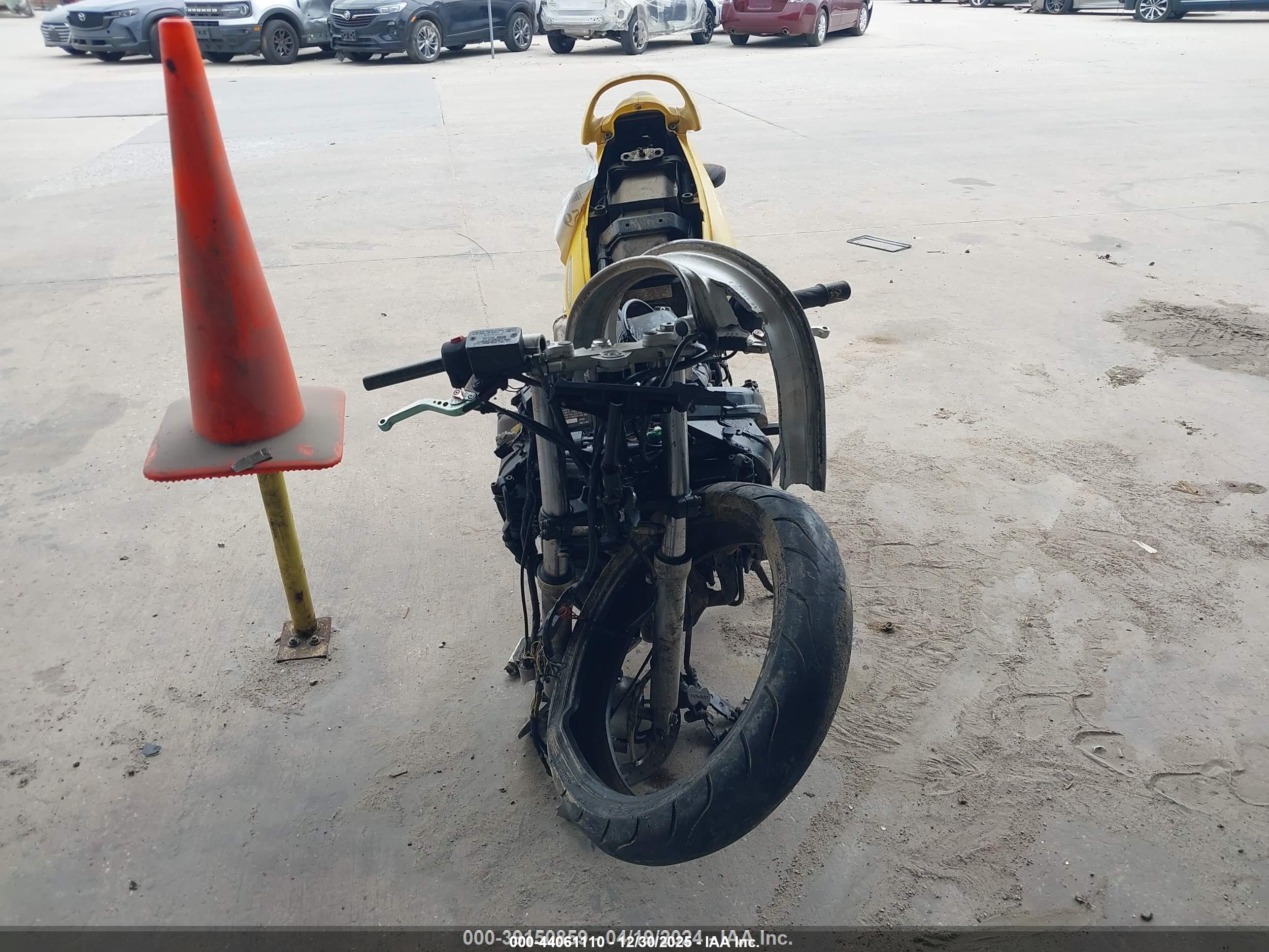 SUZUKI GSX600 image 5