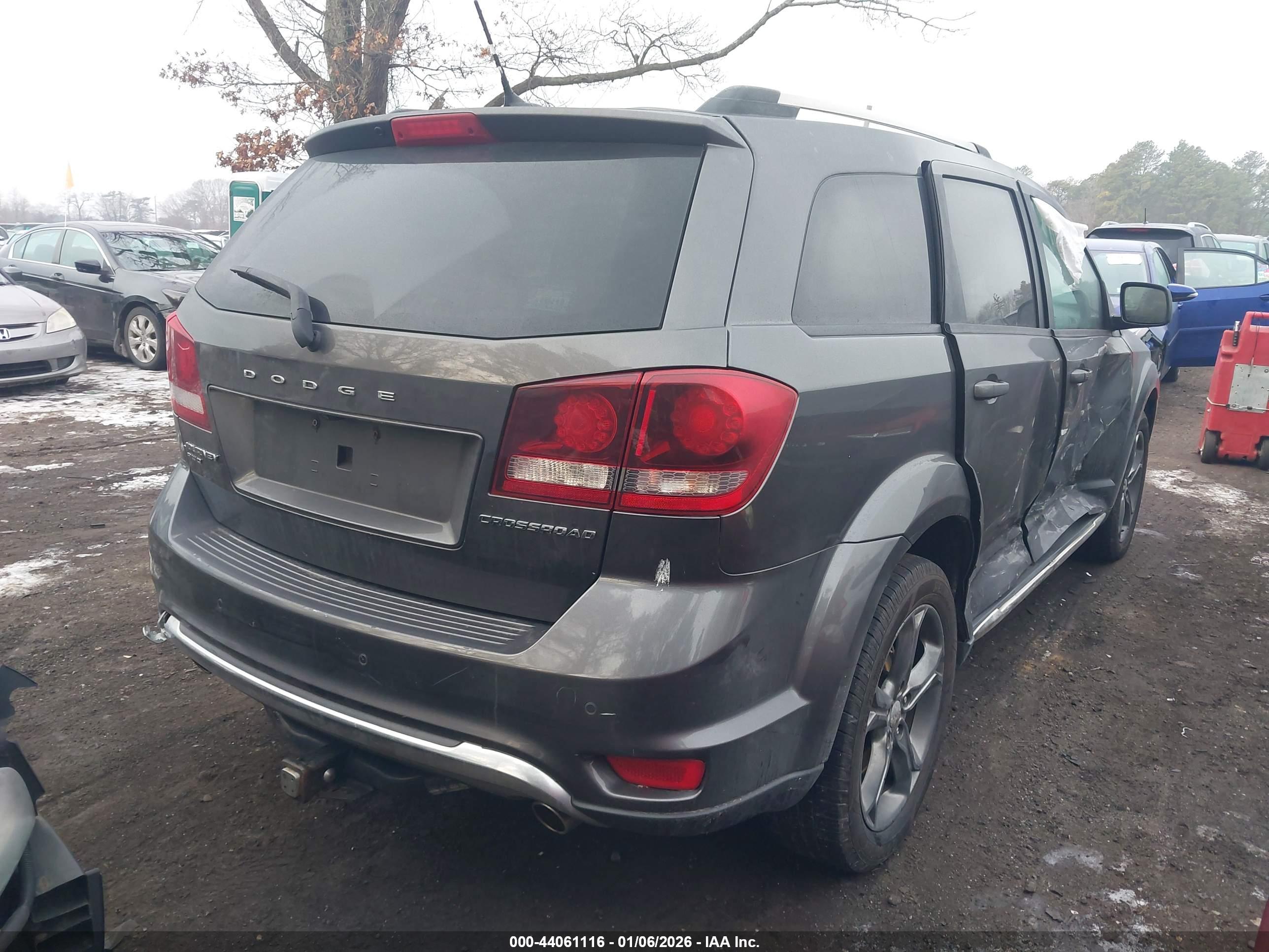 DODGE JOURNEY image 4