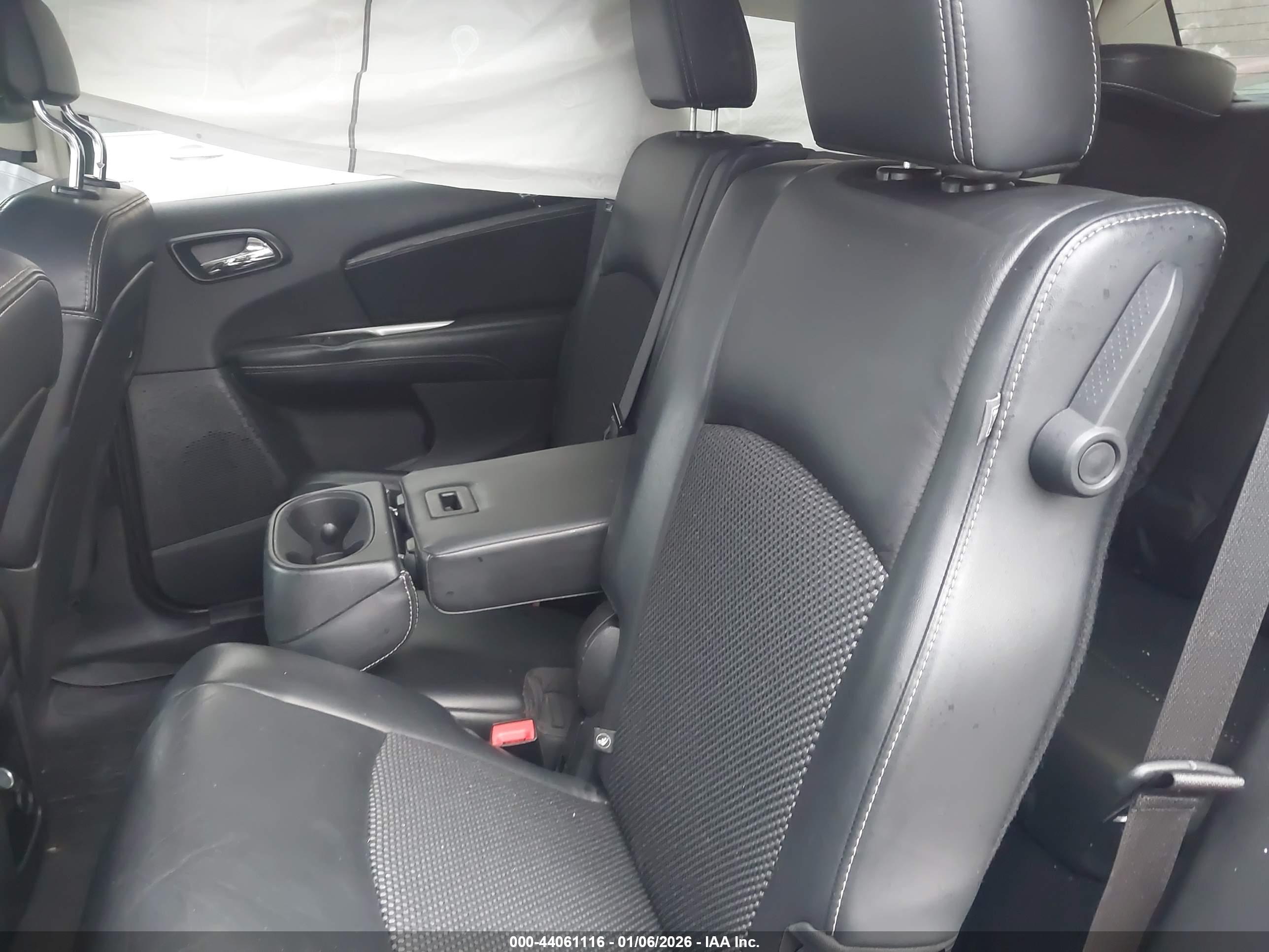 DODGE JOURNEY image 8