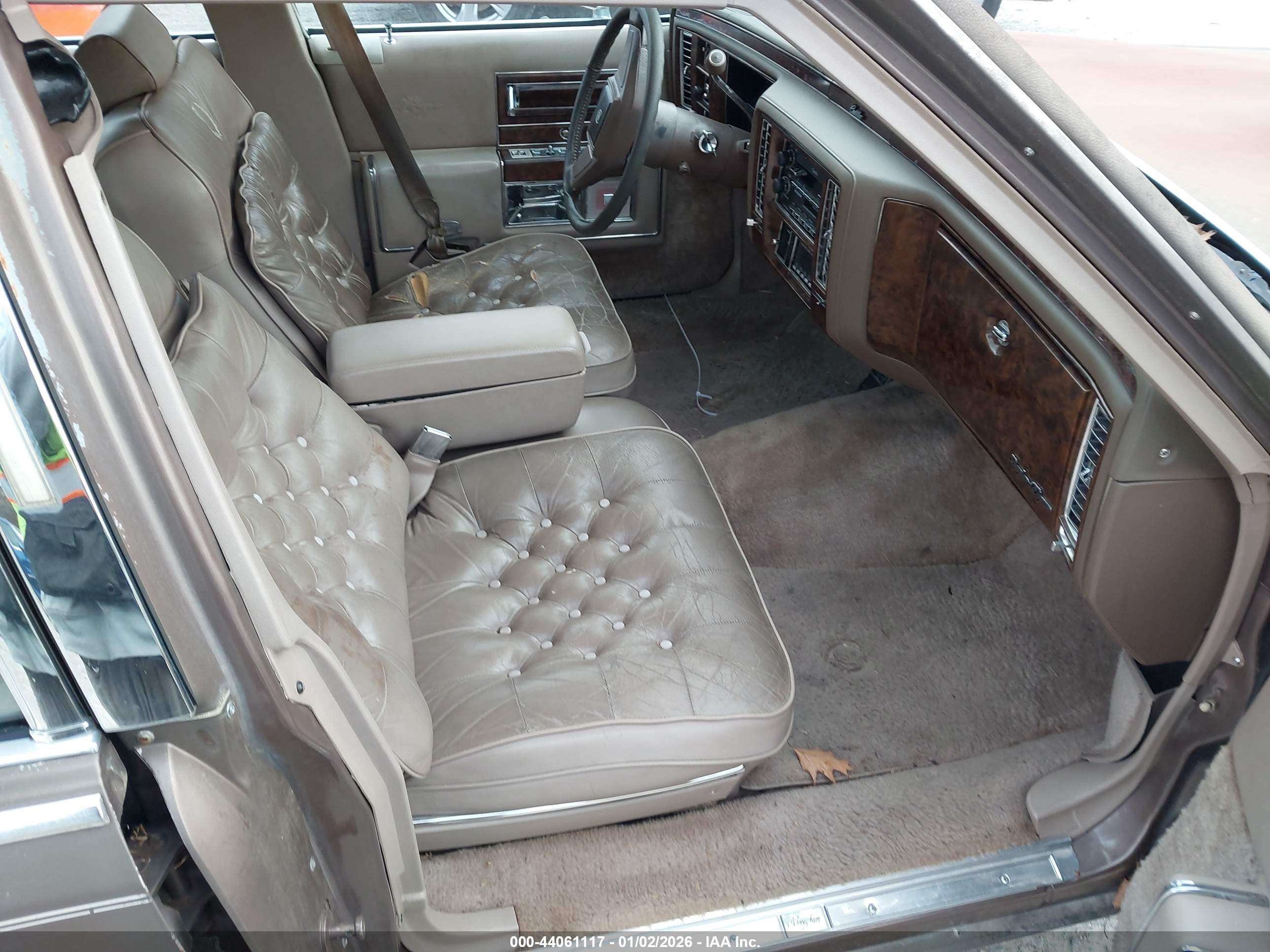 CADILLAC BROUGHAM image 5