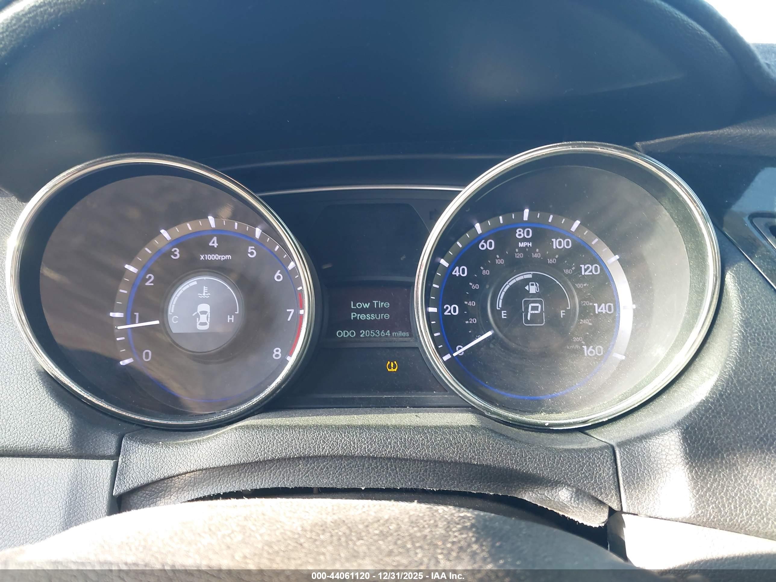 HYUNDAI SONATA image 7
