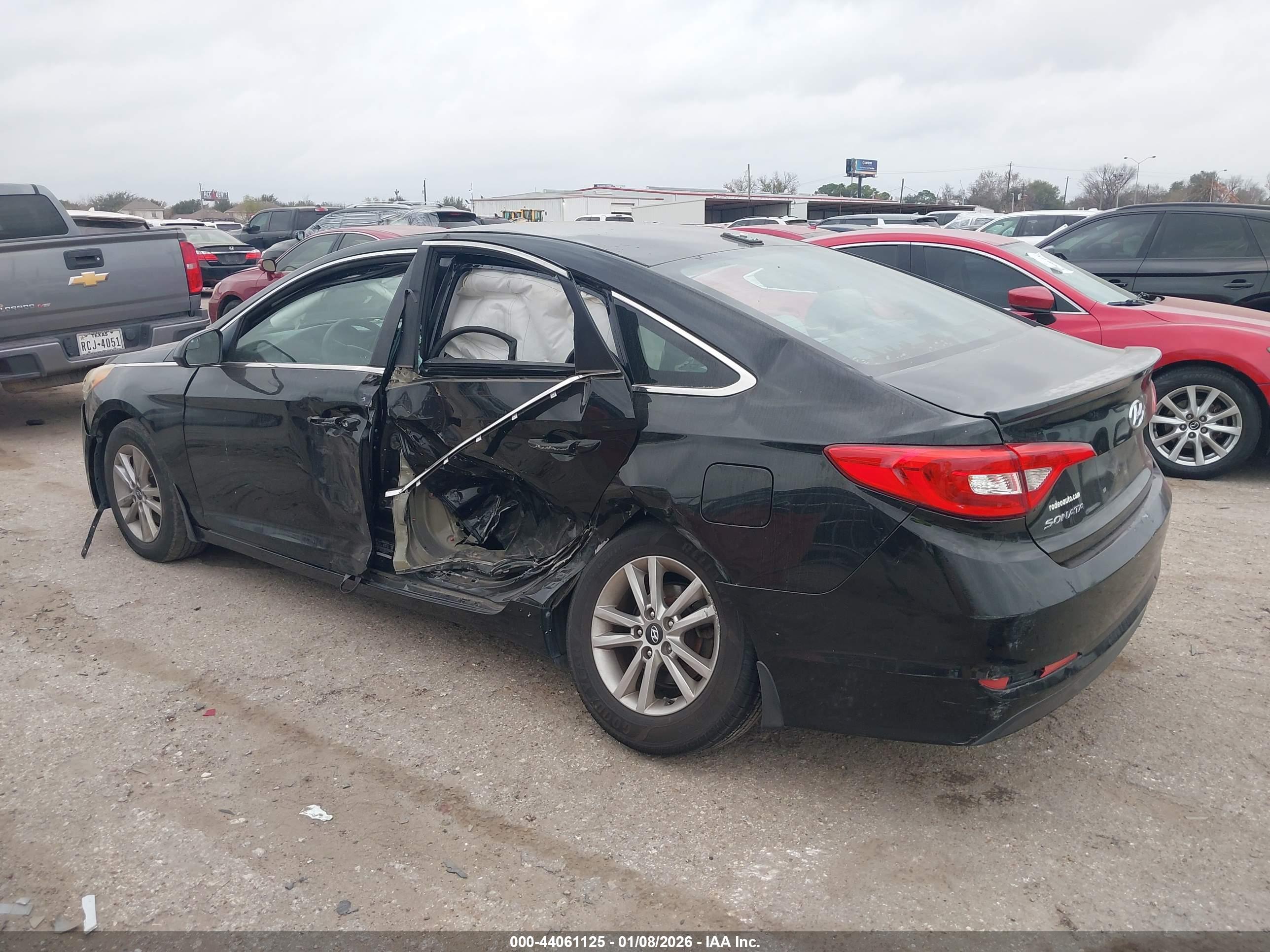 HYUNDAI SONATA image 6