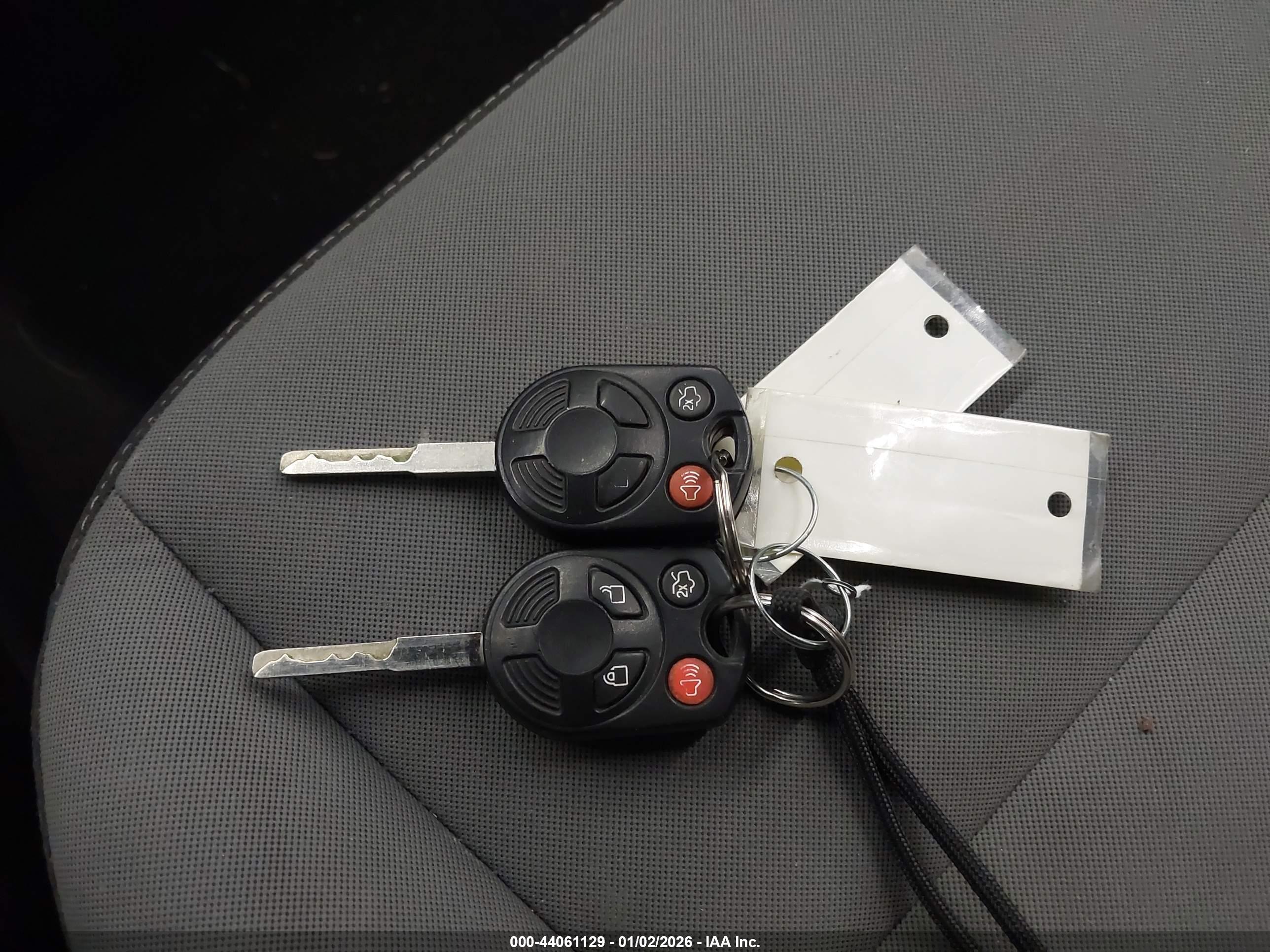 FORD ESCAPE image 11