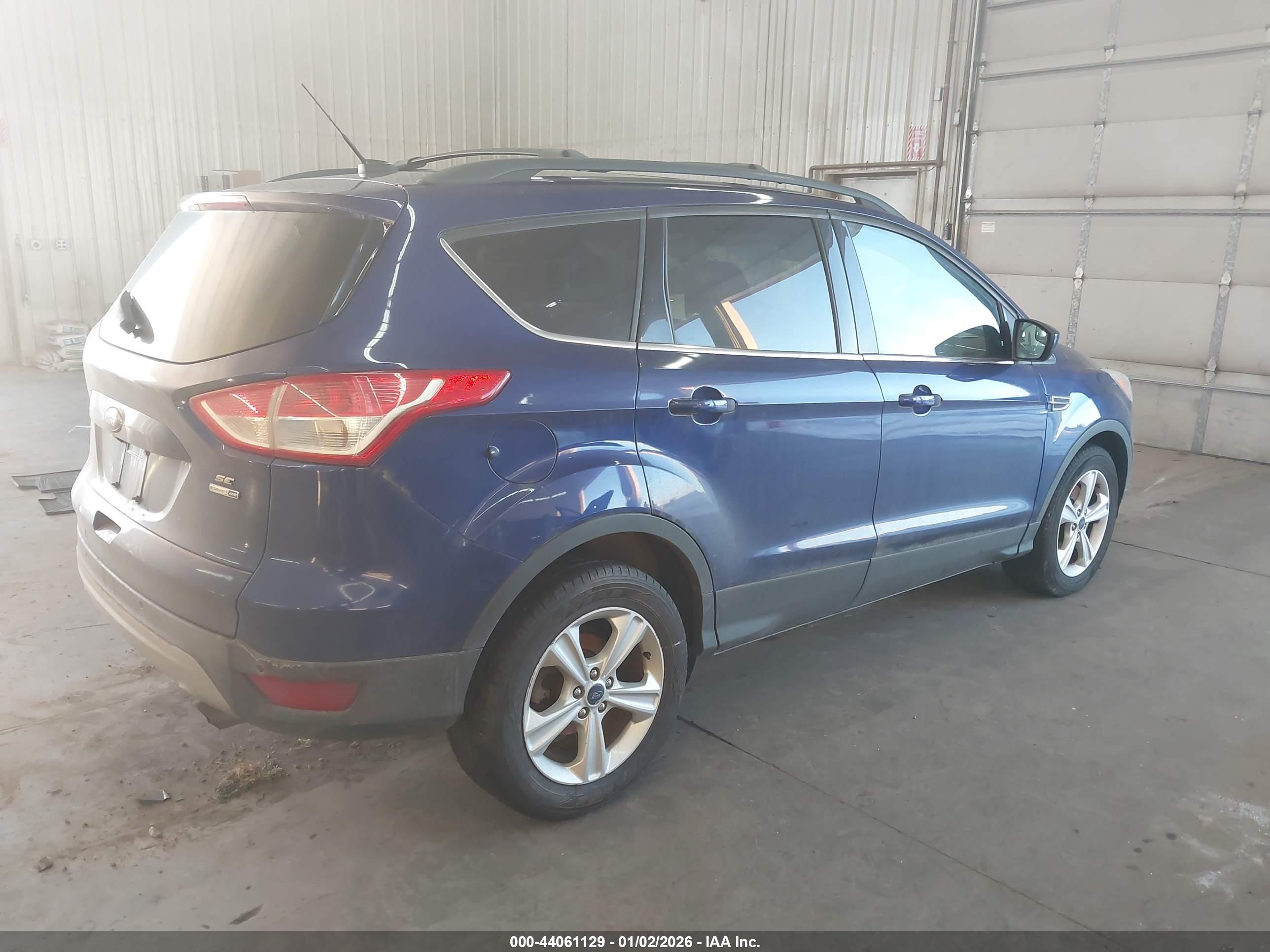 FORD ESCAPE image 4
