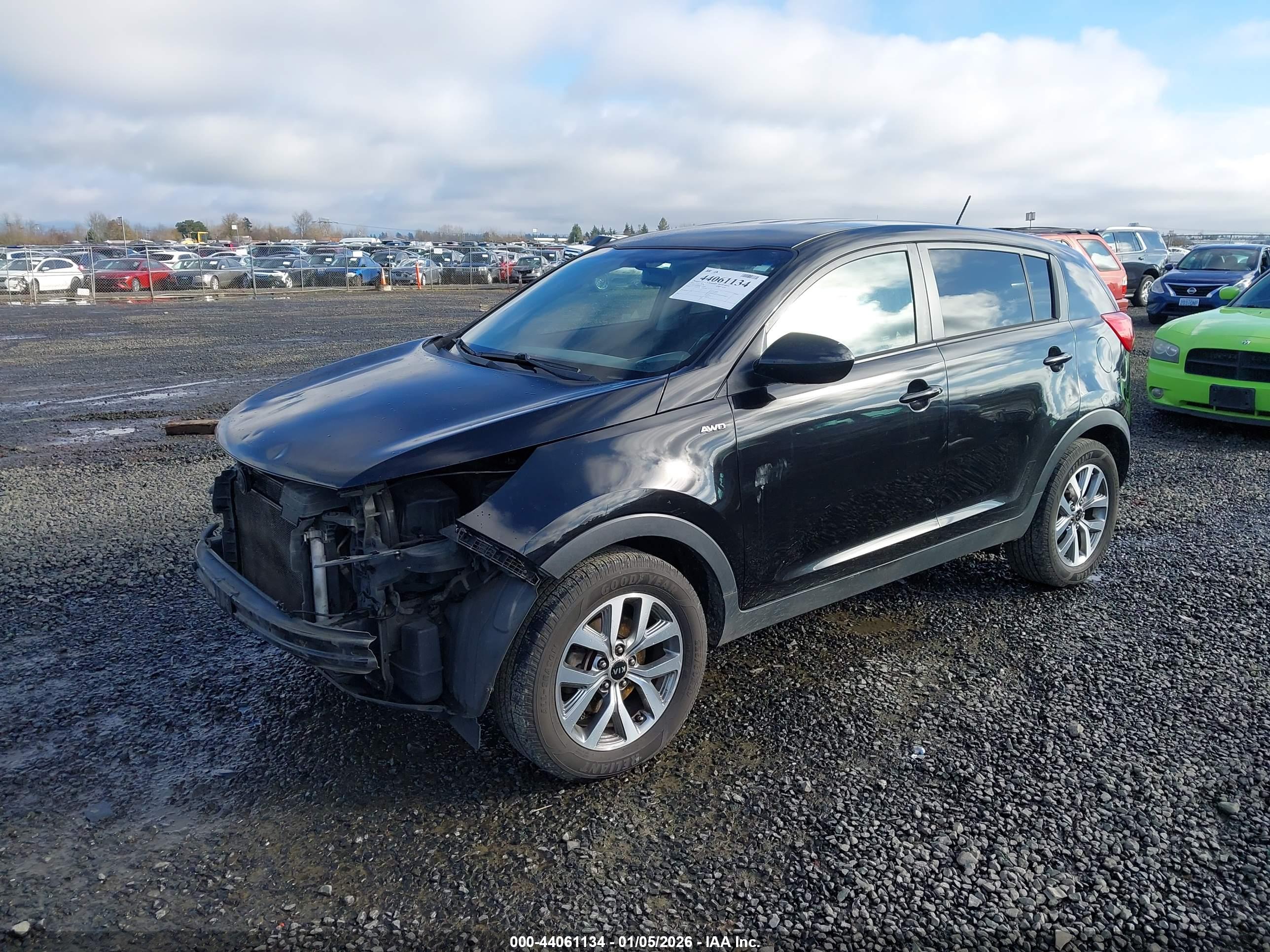 KIA SPORTAGE image 2