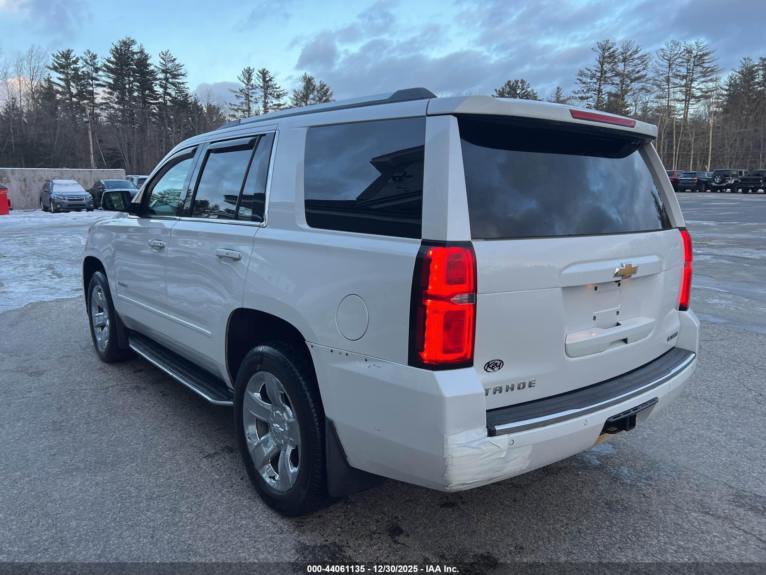 CHEVROLET TAHOE image 3