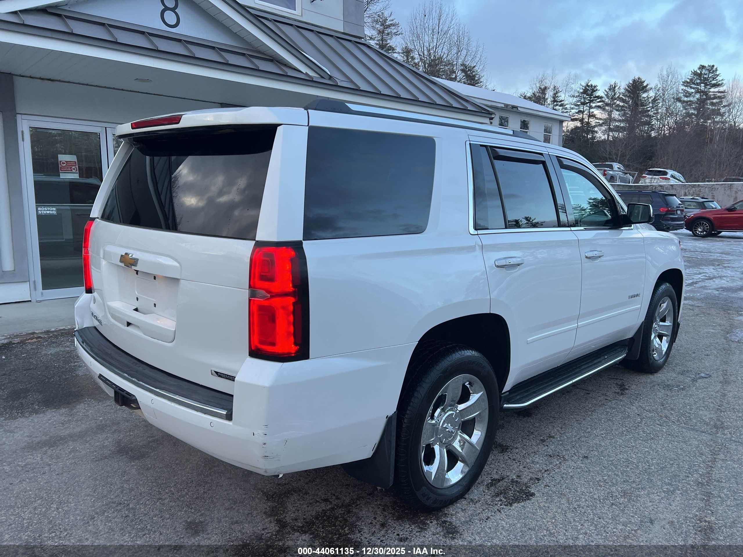 CHEVROLET TAHOE image 4