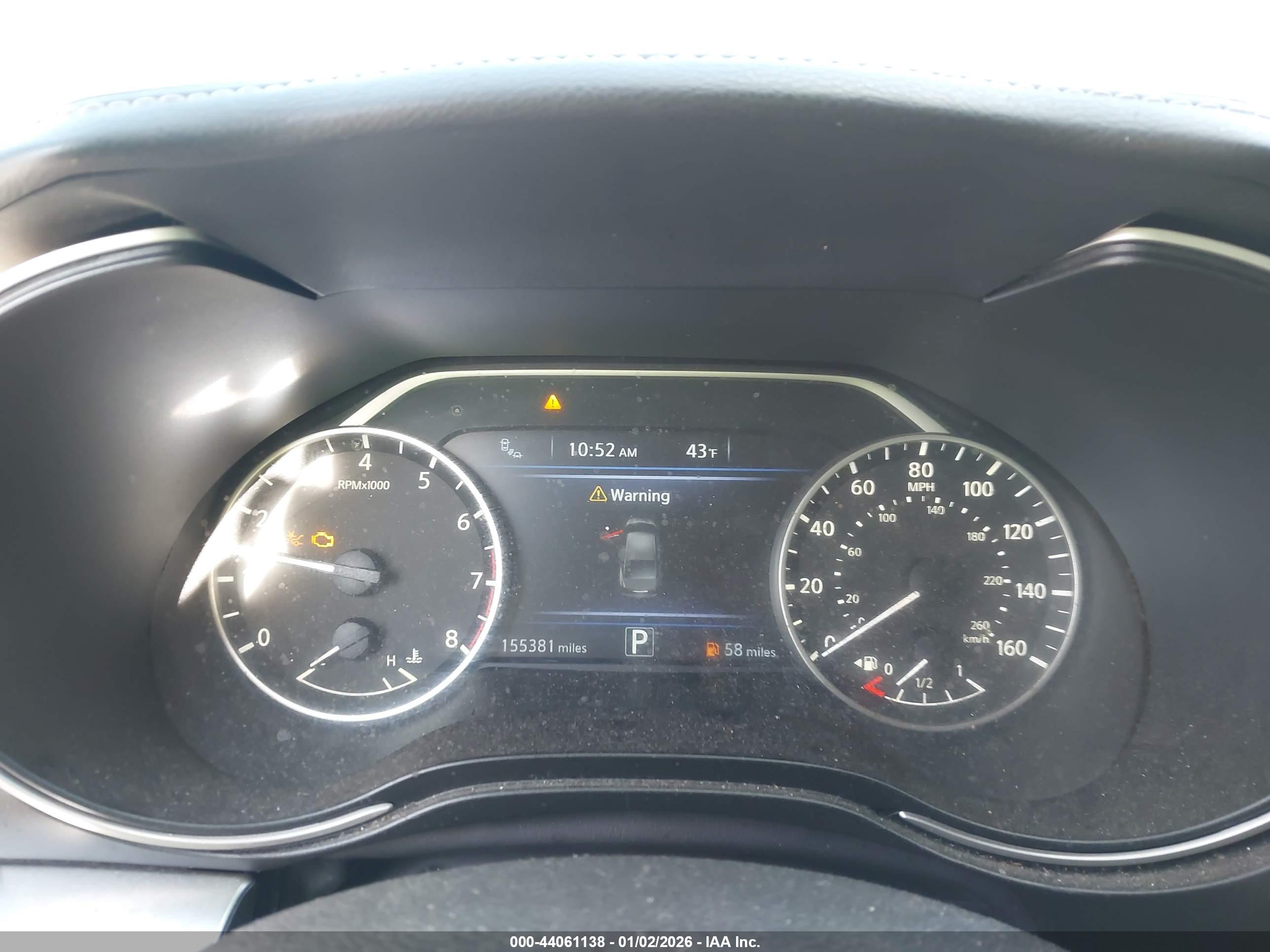 NISSAN MAXIMA image 7
