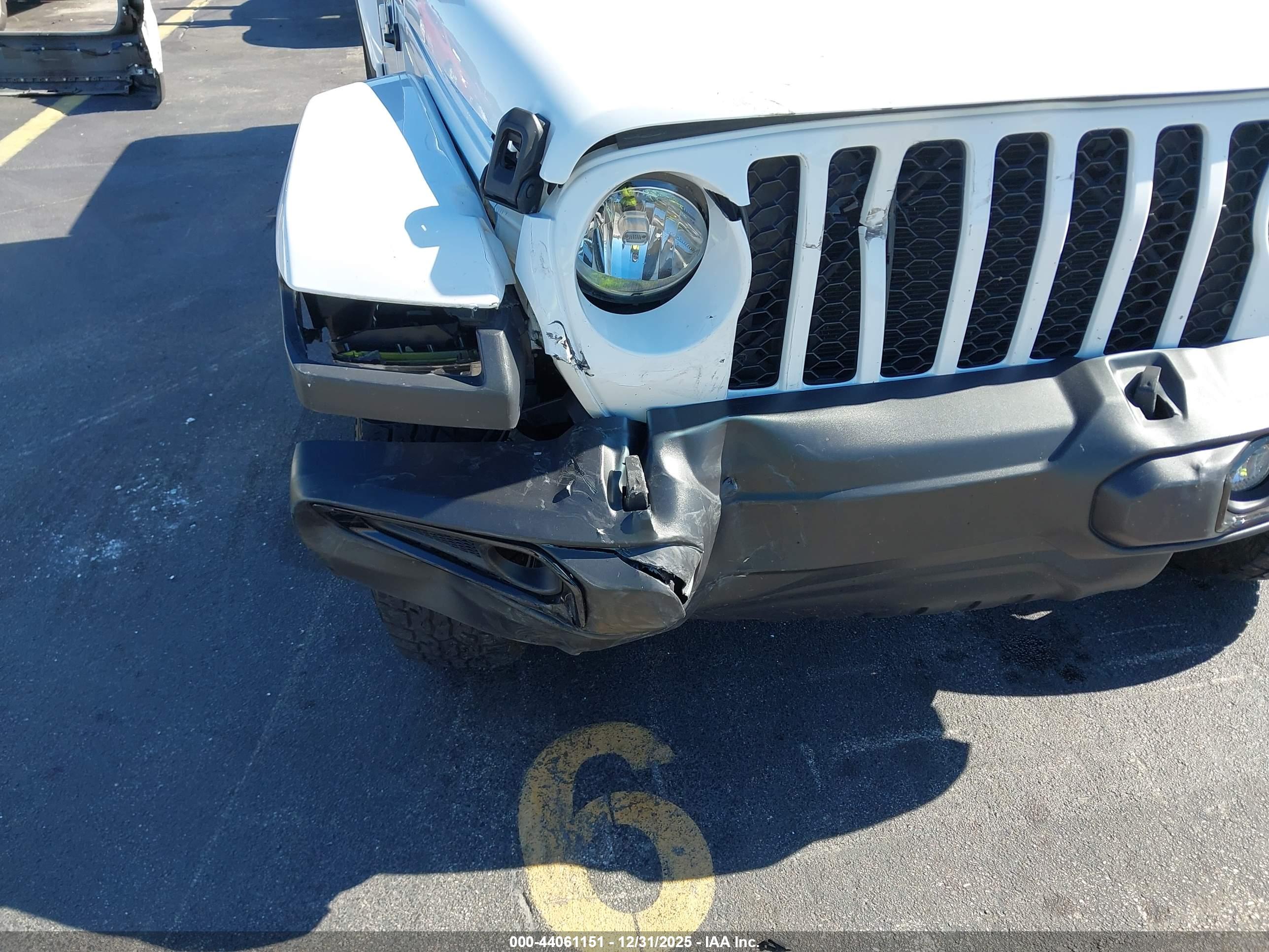 JEEP GLADIATOR image 6