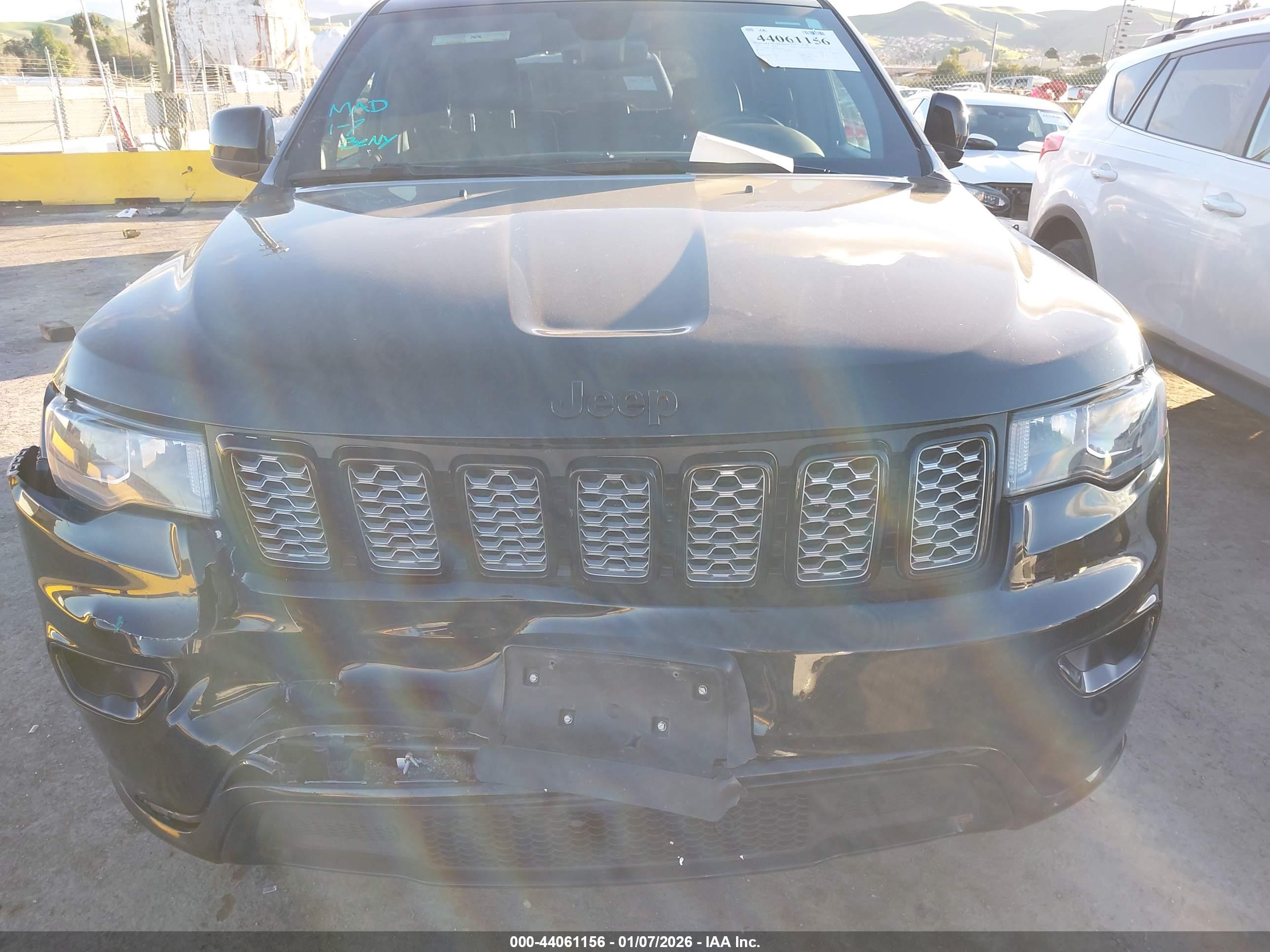 JEEP GRAND image 6