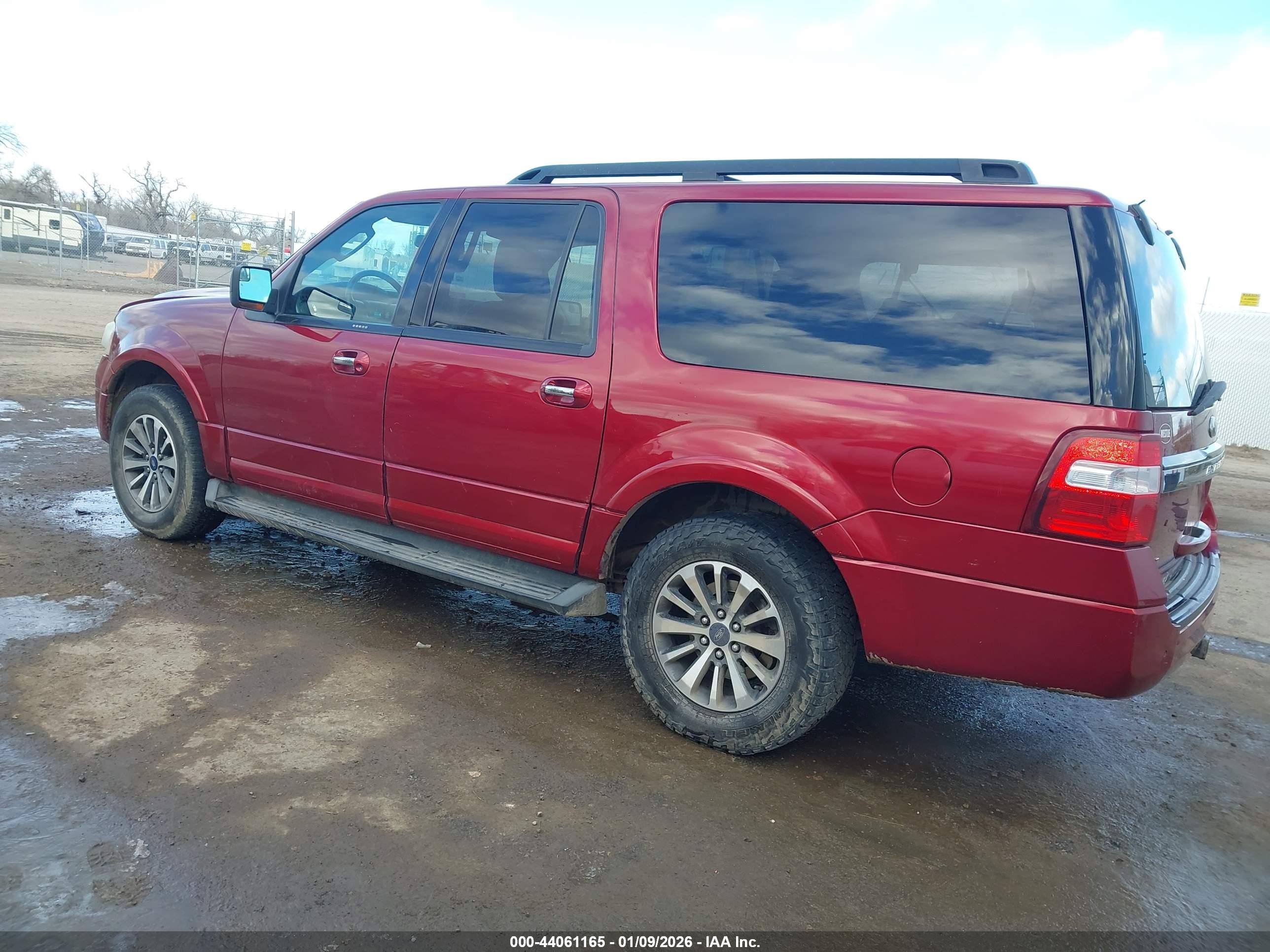 FORD EXPEDITION image 3