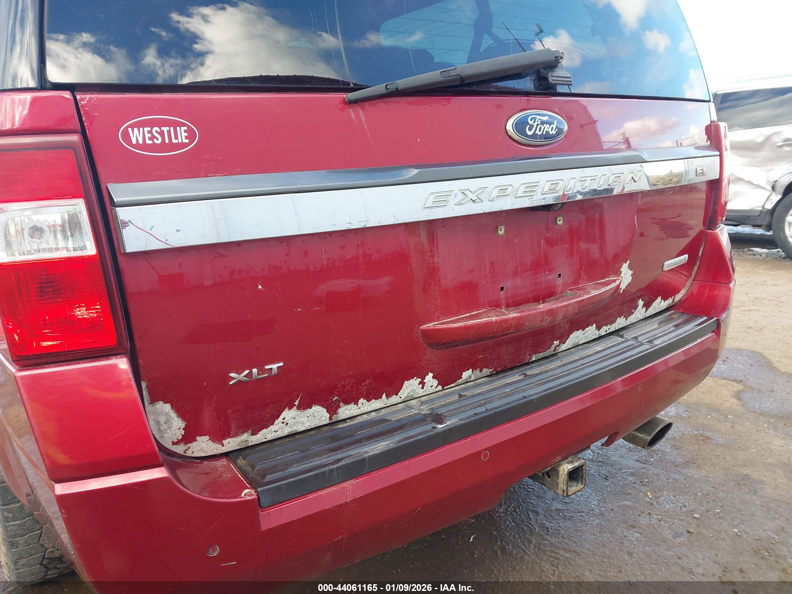 FORD EXPEDITION image 6